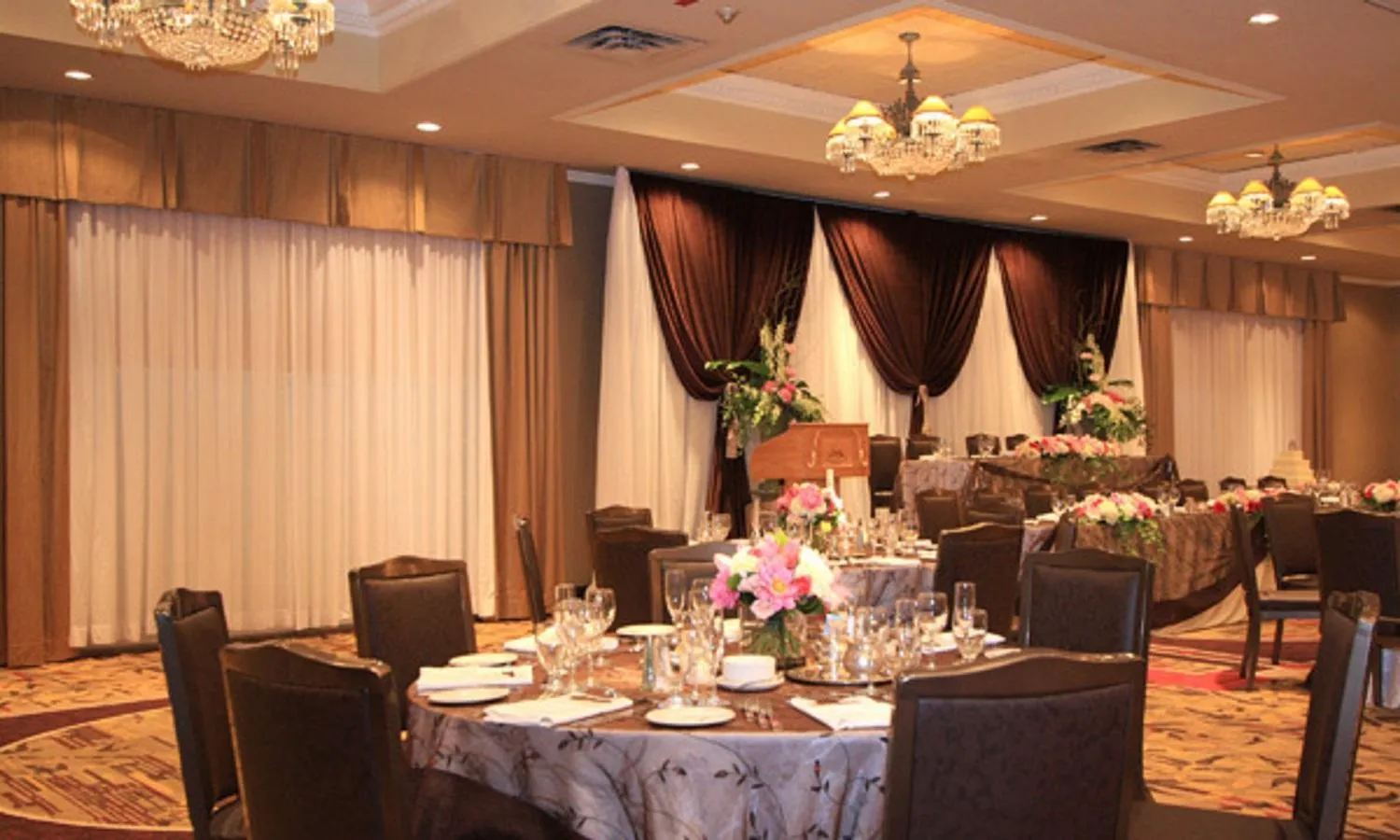 wedding in Hockley Valley Resort