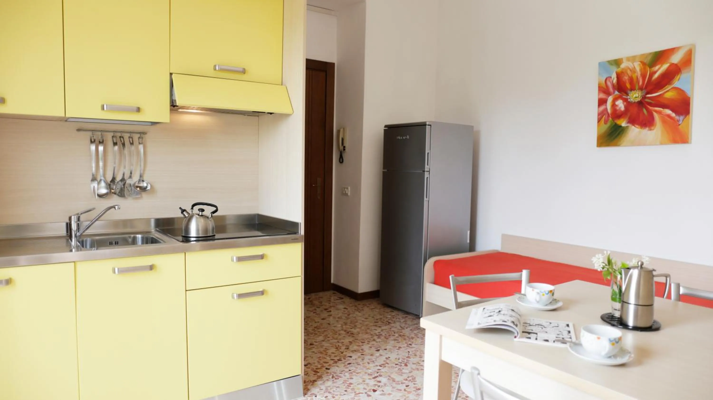 Kitchen or kitchenette in Camping Zocco