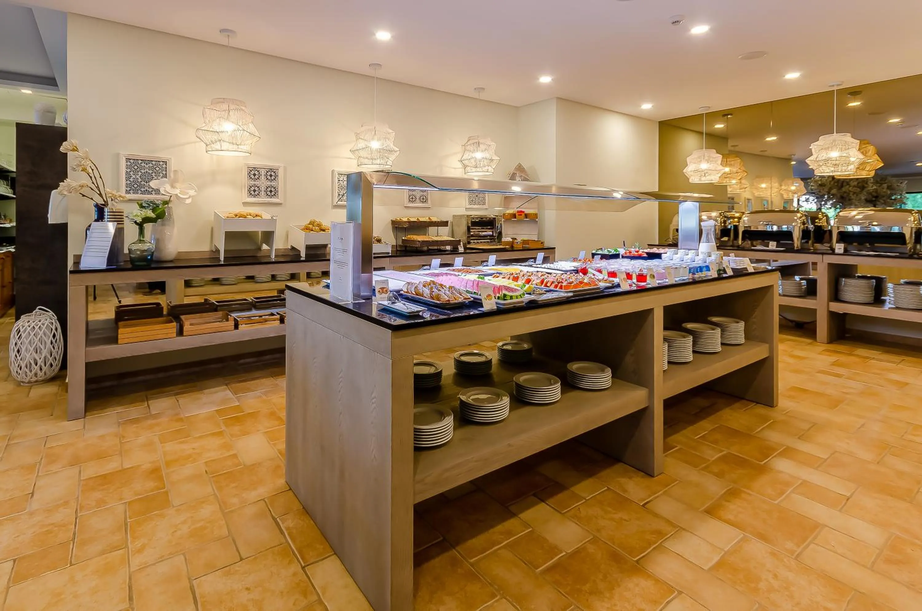 Breakfast in TURIM Estrela do Vau Hotel