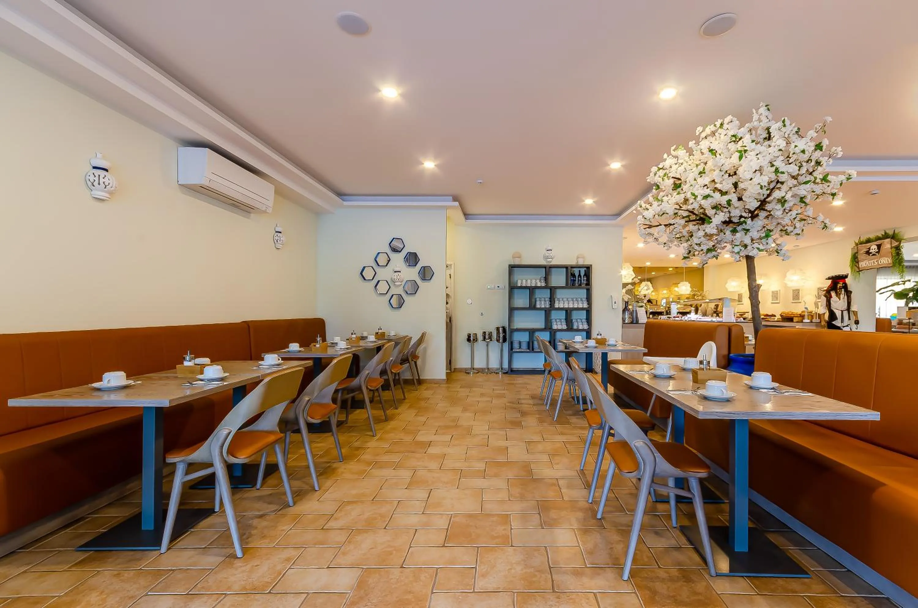 Breakfast in TURIM Estrela do Vau Hotel