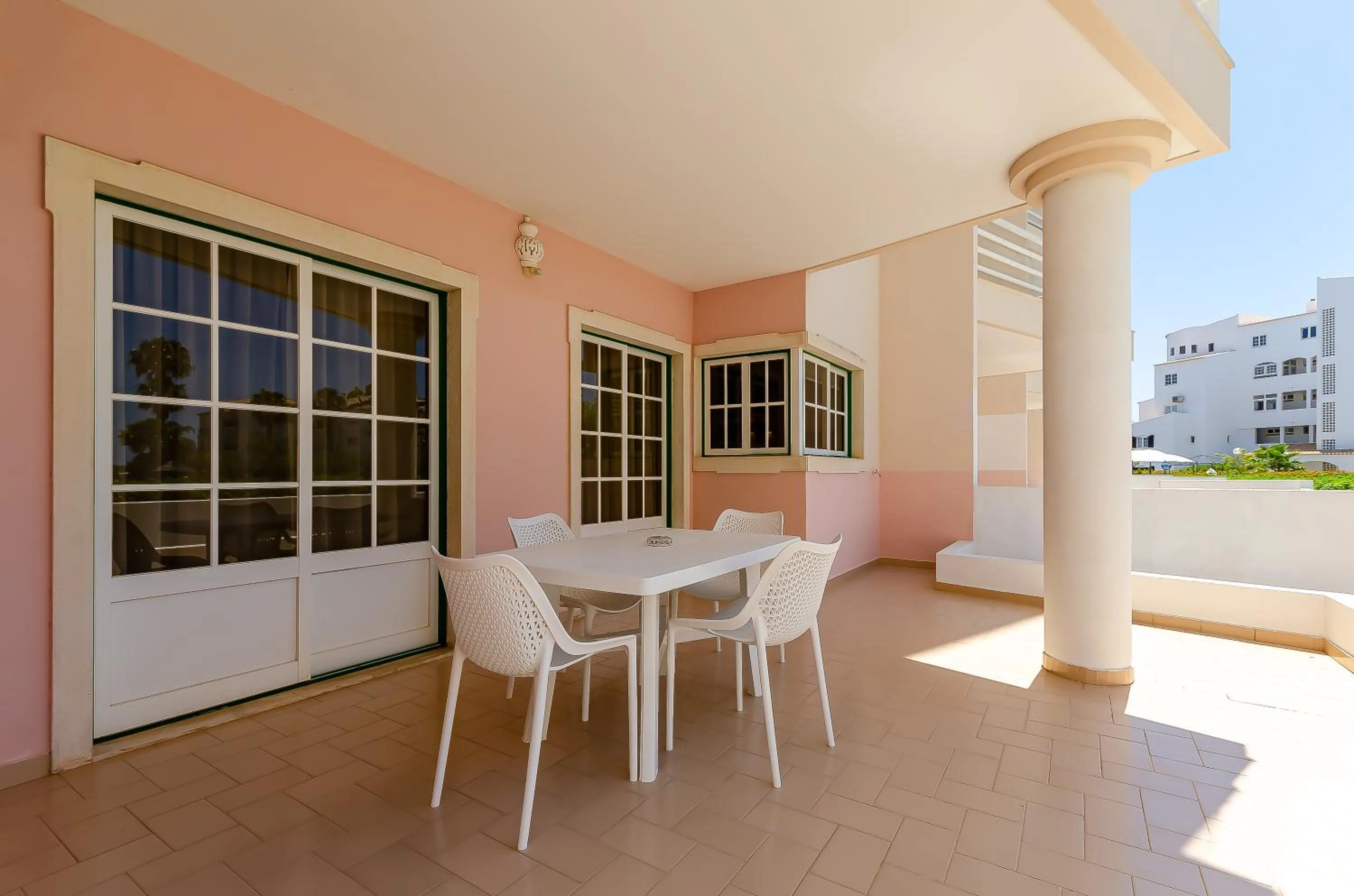 Balcony/Terrace in TURIM Estrela do Vau Hotel