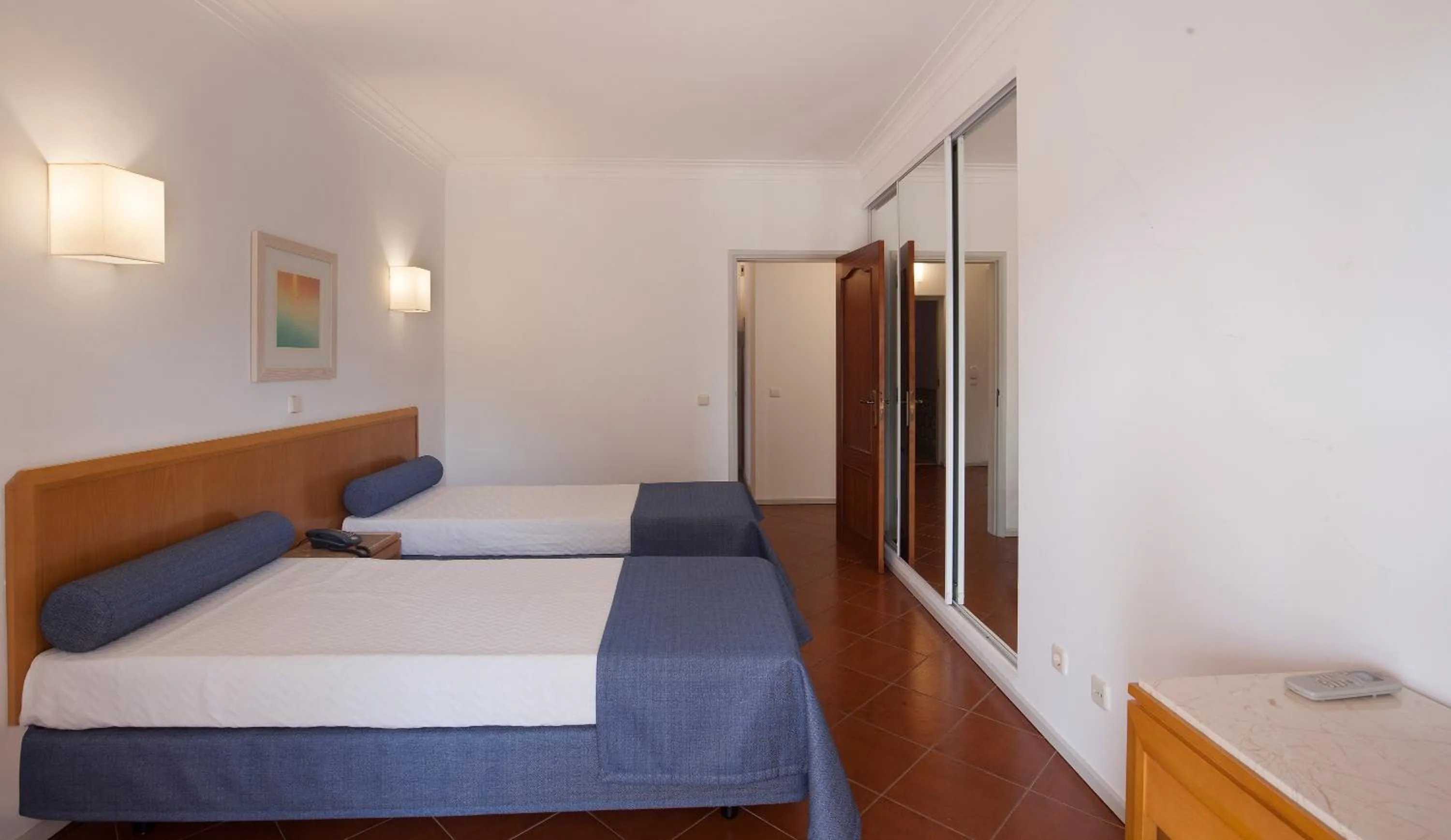 Bedroom, Bed in TURIM Estrela do Vau Hotel