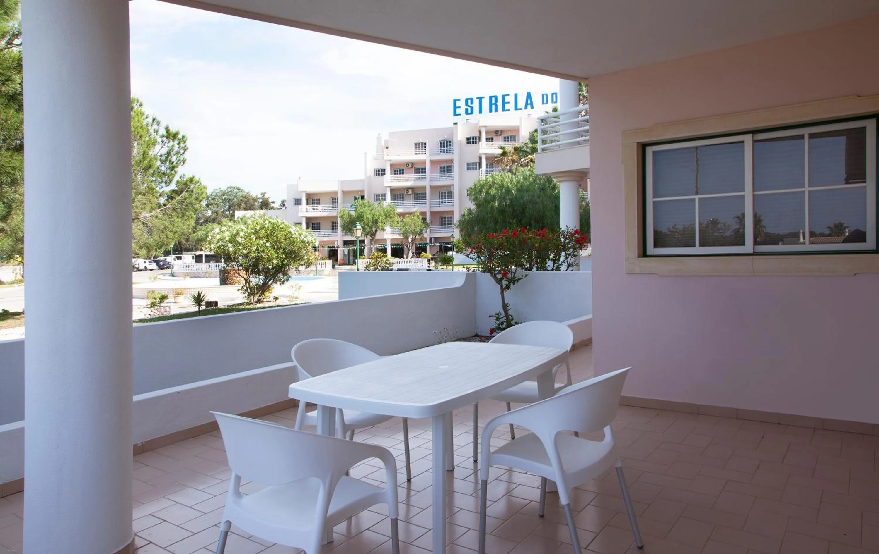 Balcony/Terrace in TURIM Estrela do Vau Hotel