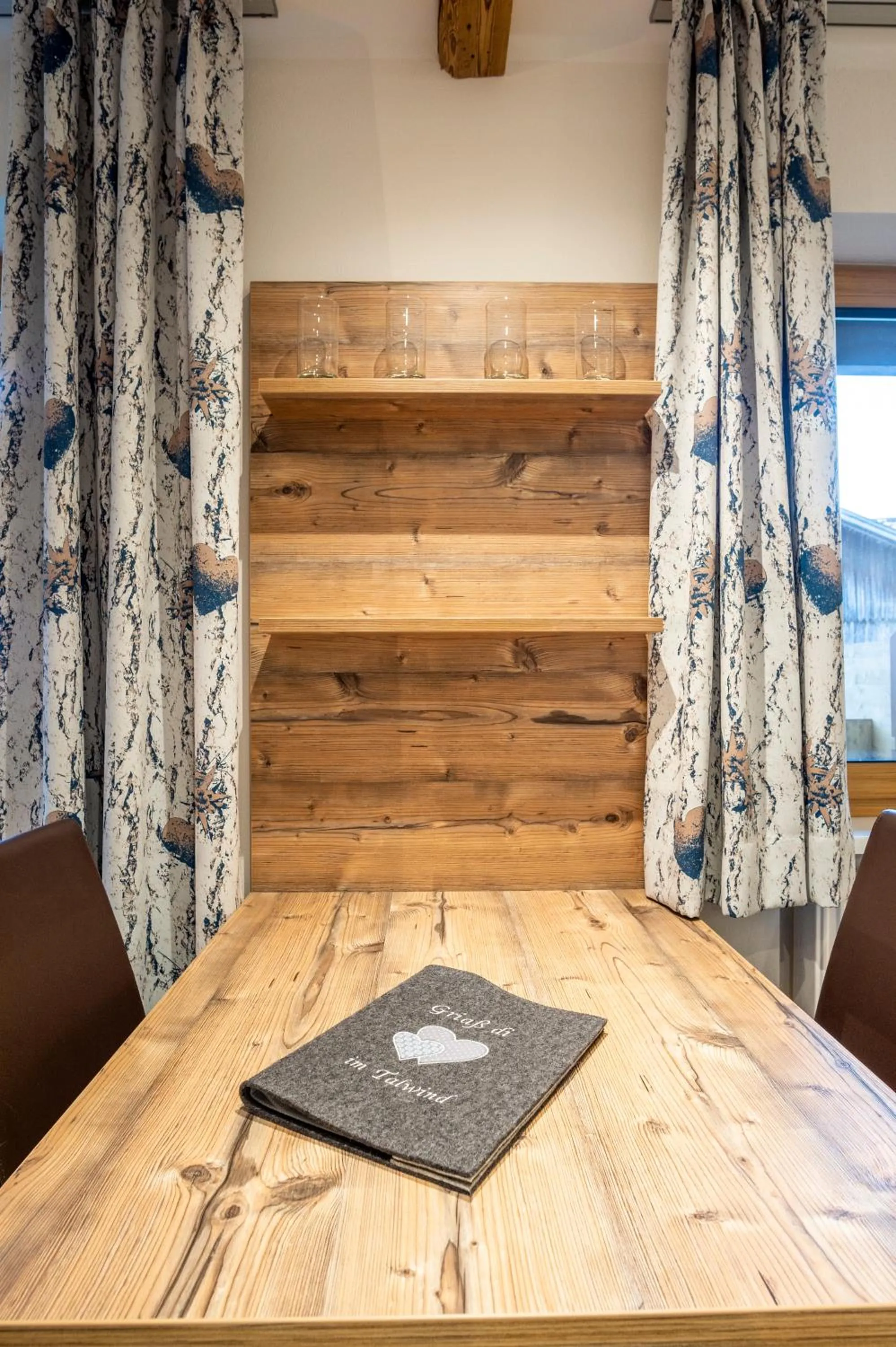 Dining area, Bed in Haus am Rank