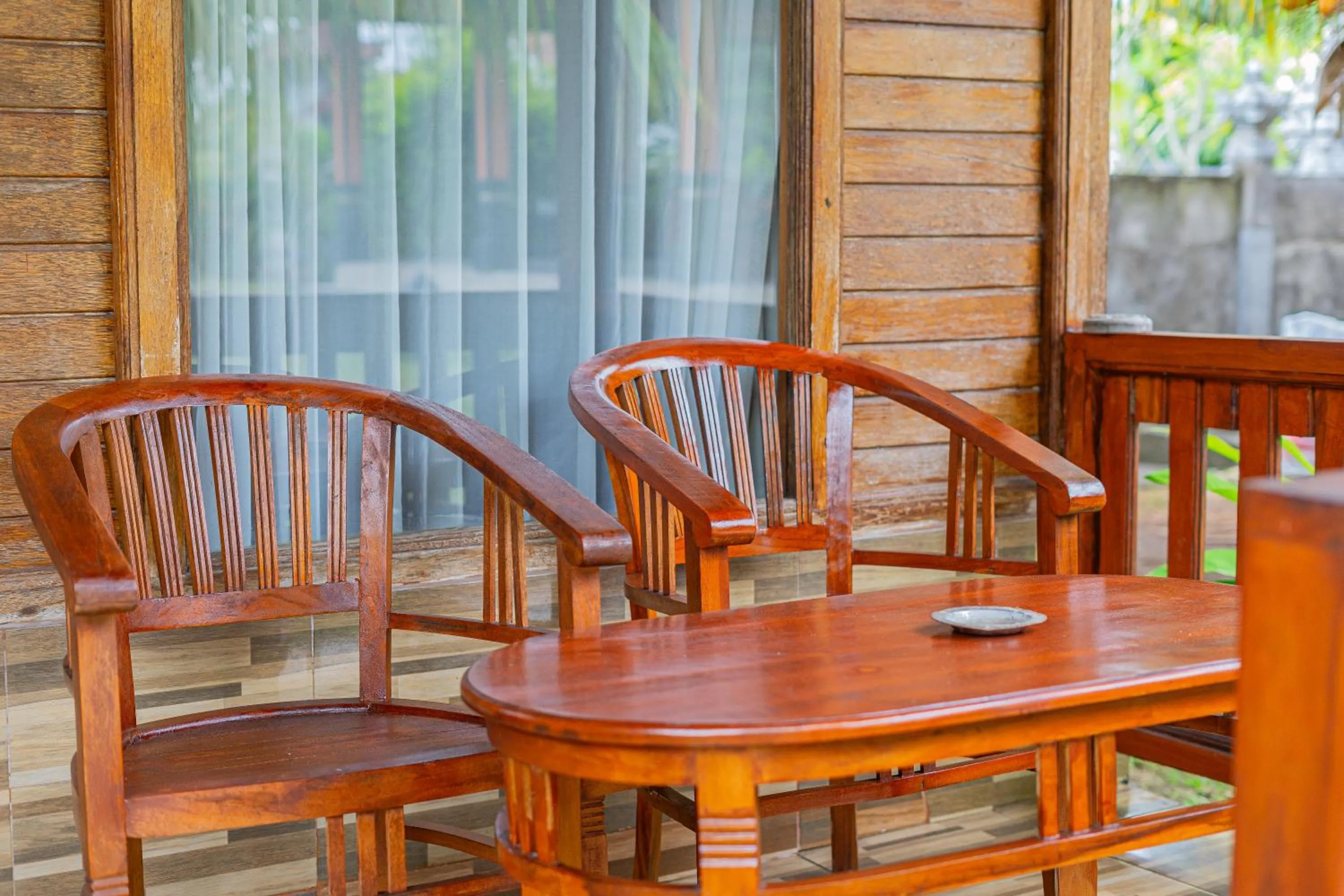 Patio in Rijet Villa Beach & Restaurant