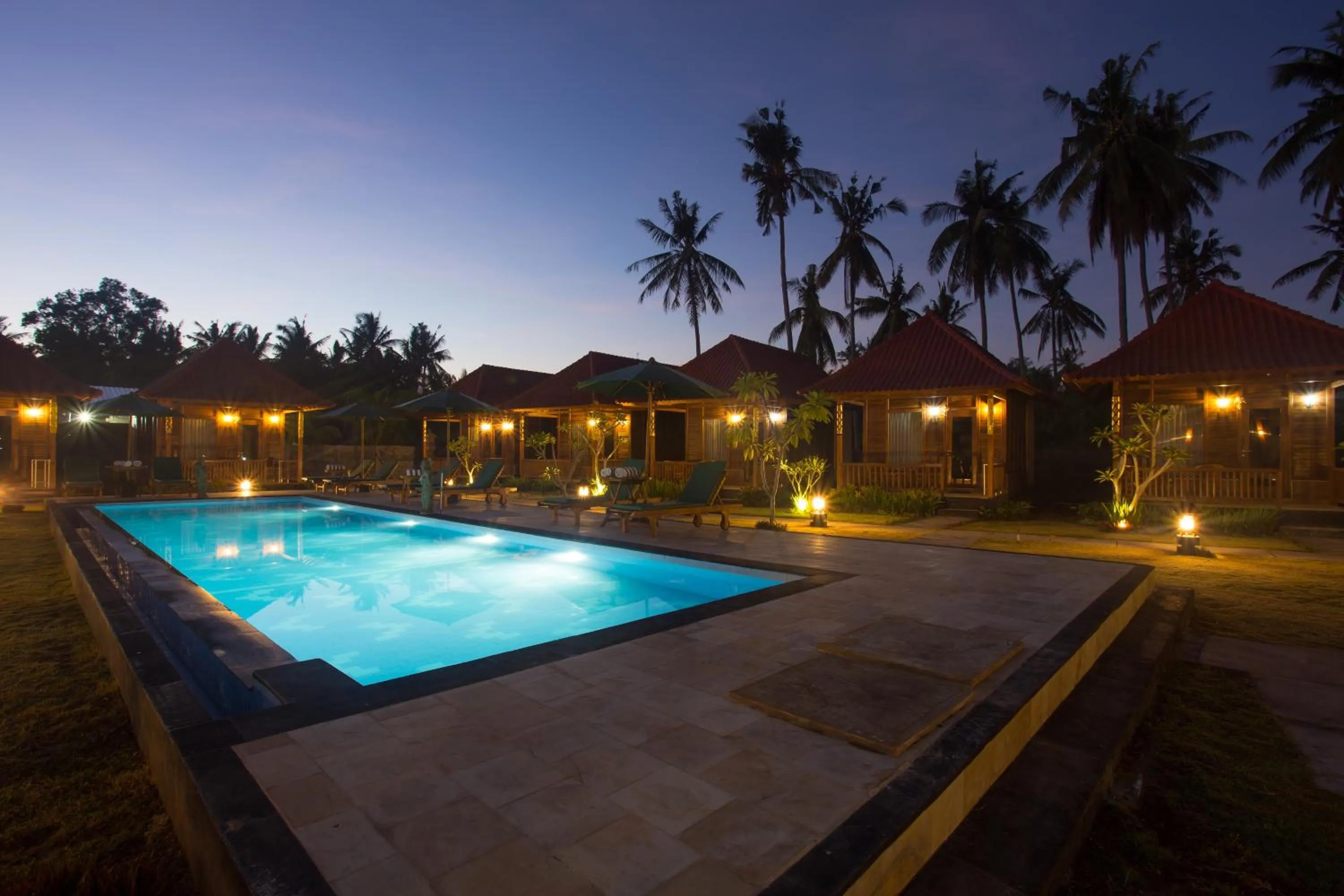 Swimming pool in Rijet Villa Beach & Restaurant