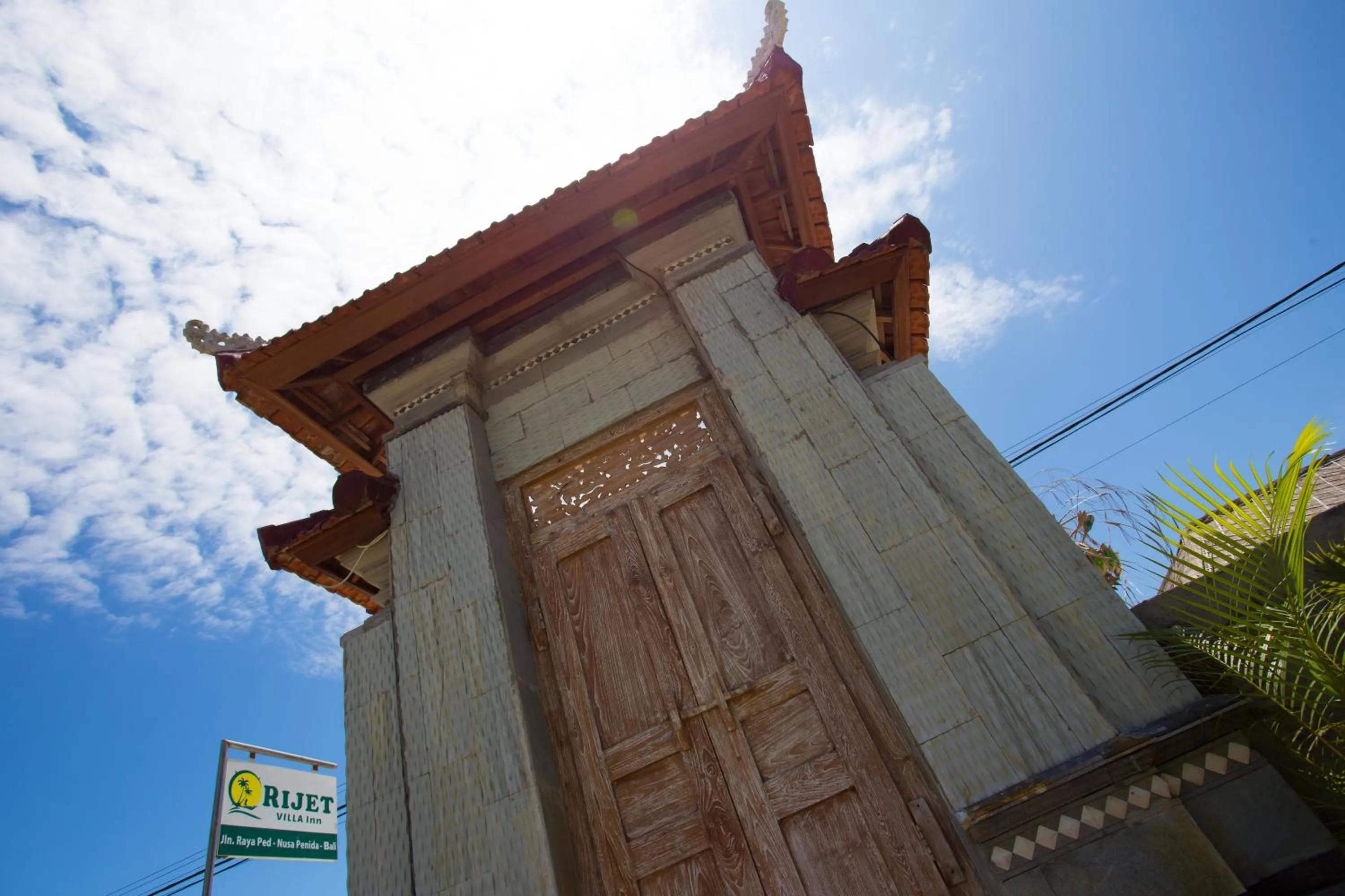 Facade/entrance in Rijet Villa Beach & Restaurant