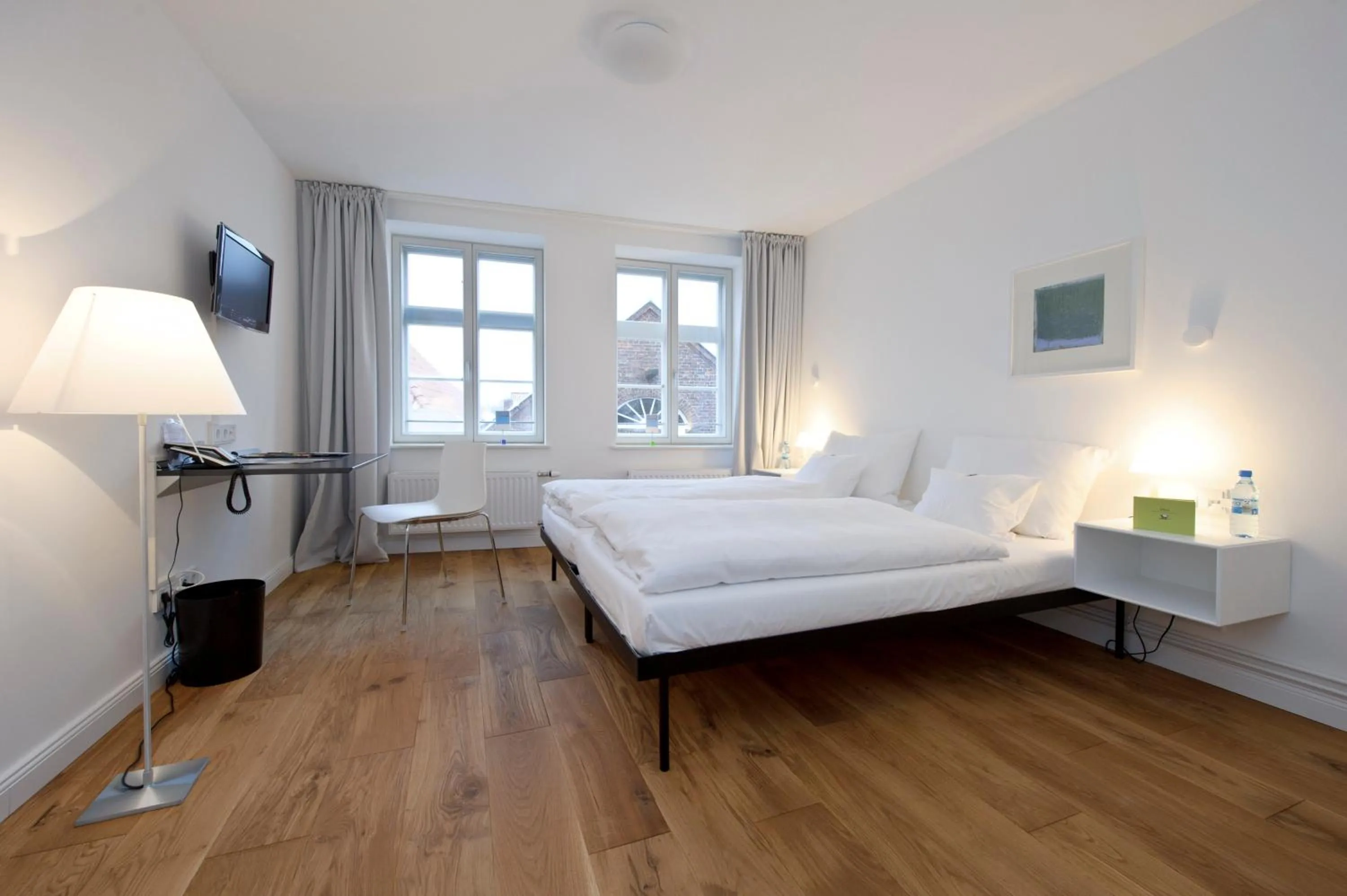 Bed in einzigartig - Das kleine Hotel im Wasserviertel