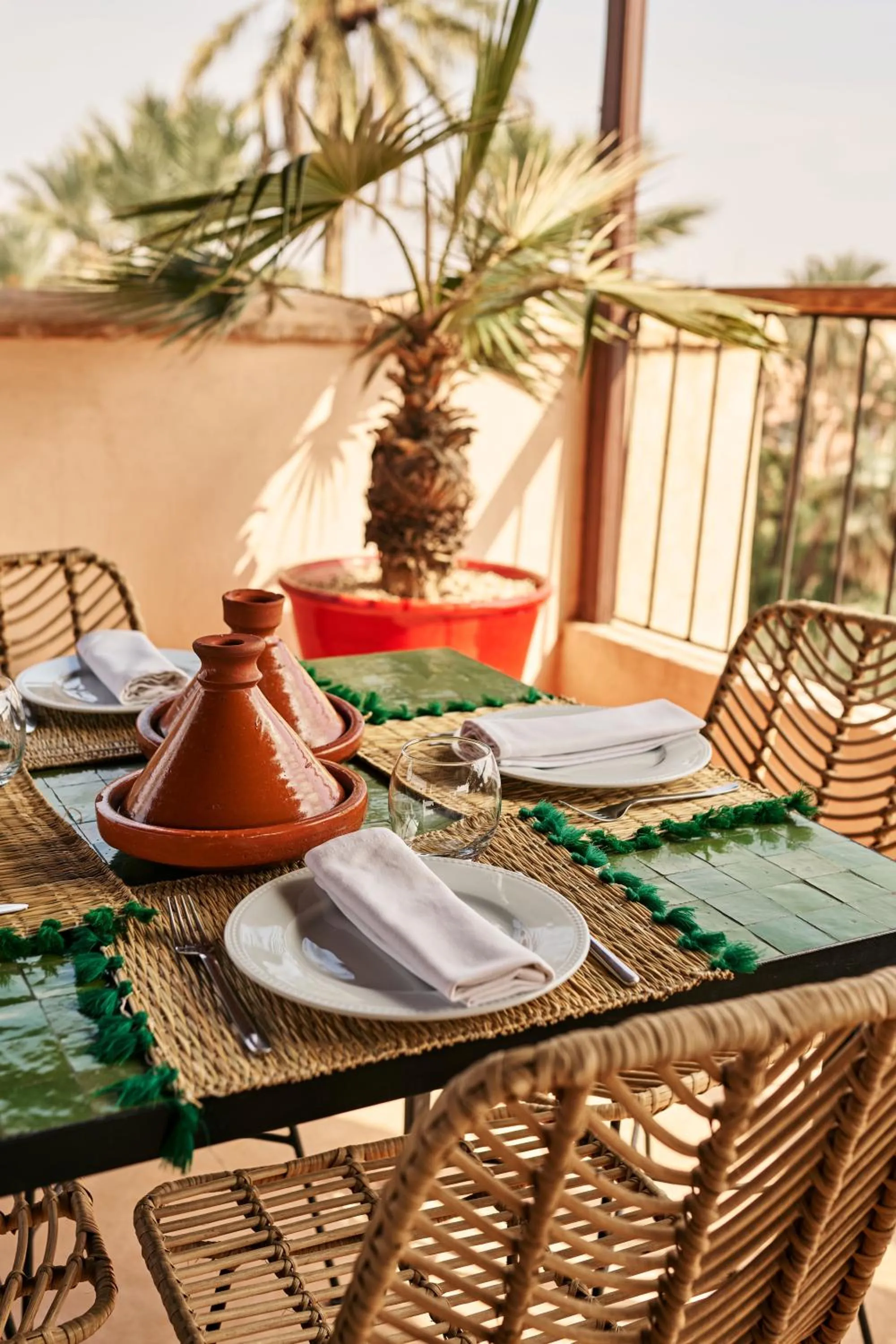 Restaurant/places to eat in Riad Charaï