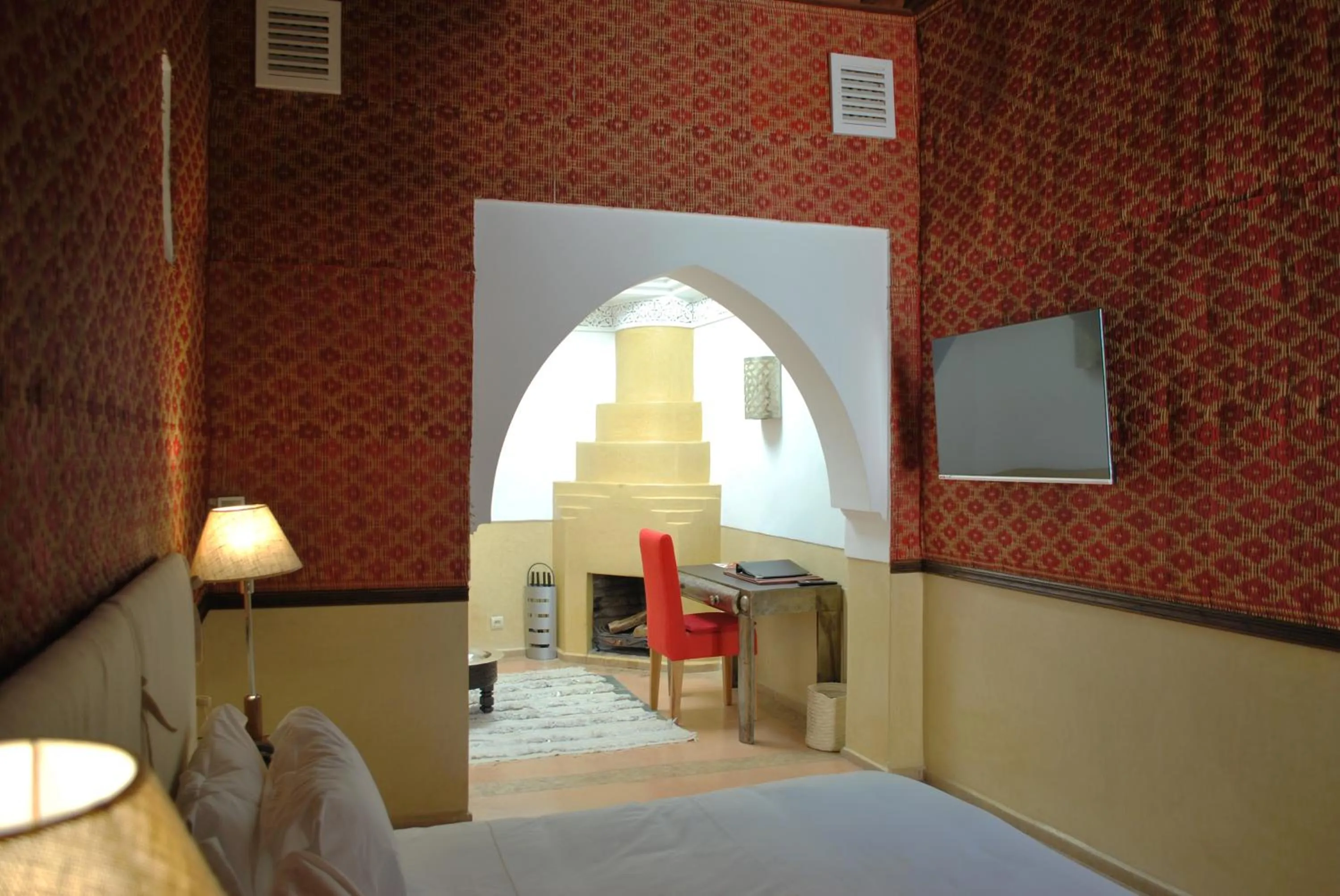 Bedroom, Bed in Riad Charaï