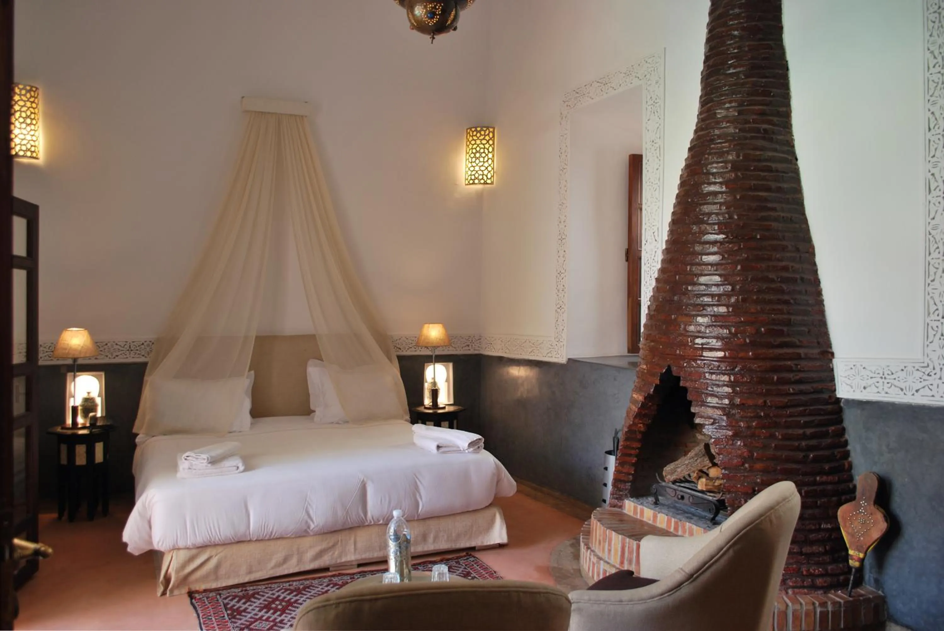 Bedroom, Bed in Riad Charaï