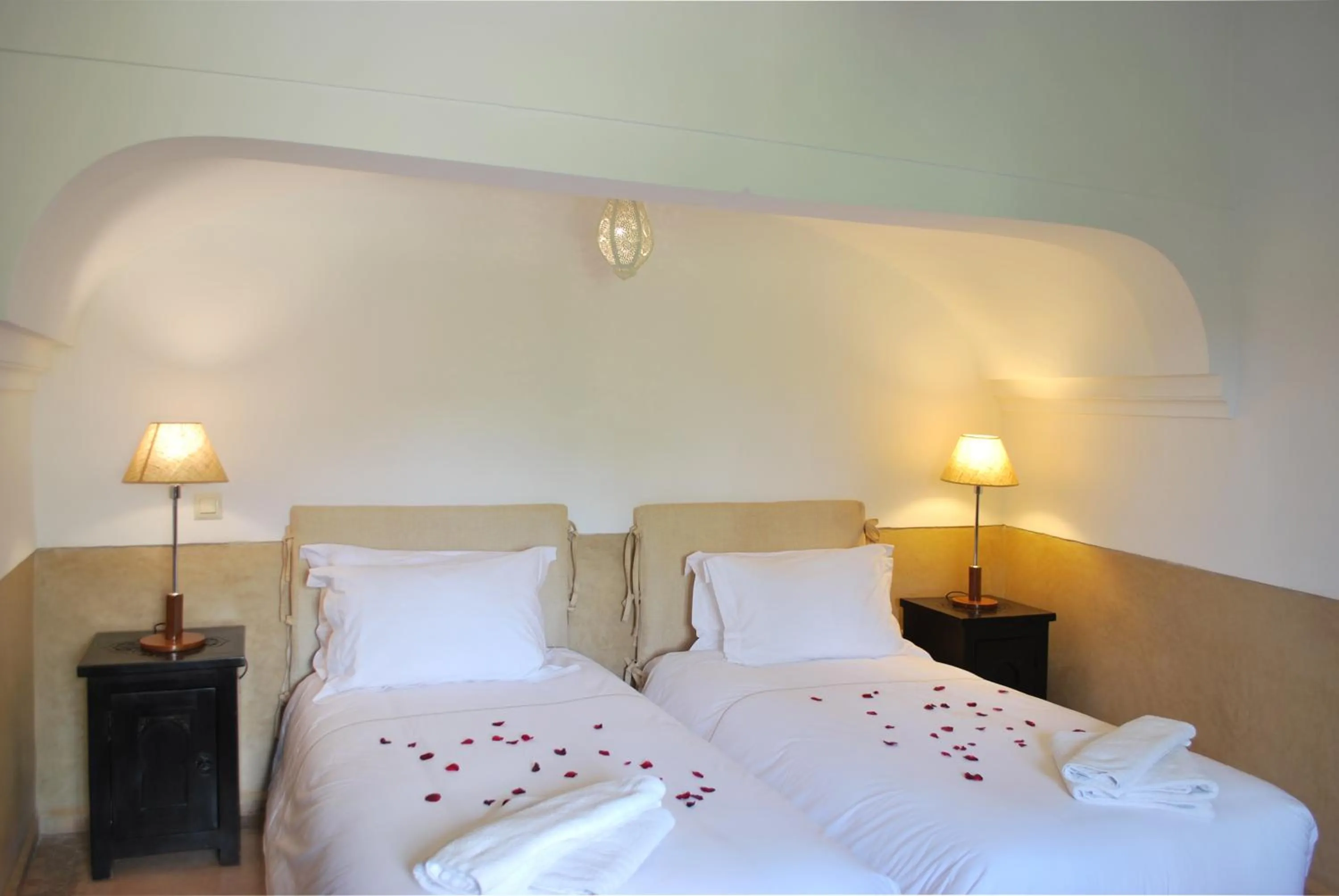 Bedroom, Bed in Riad Charaï