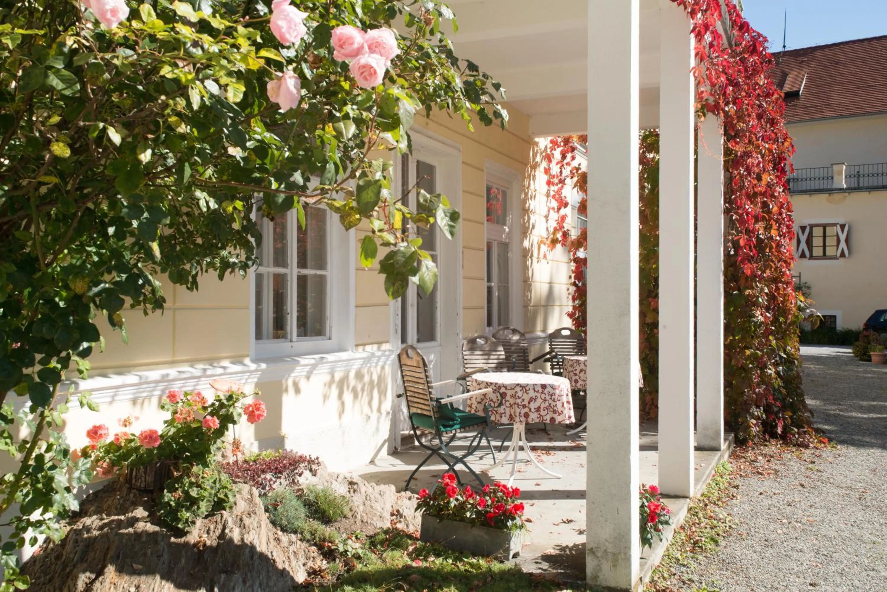 Balcony/Terrace in Hotel Landsitz Pichlschloss