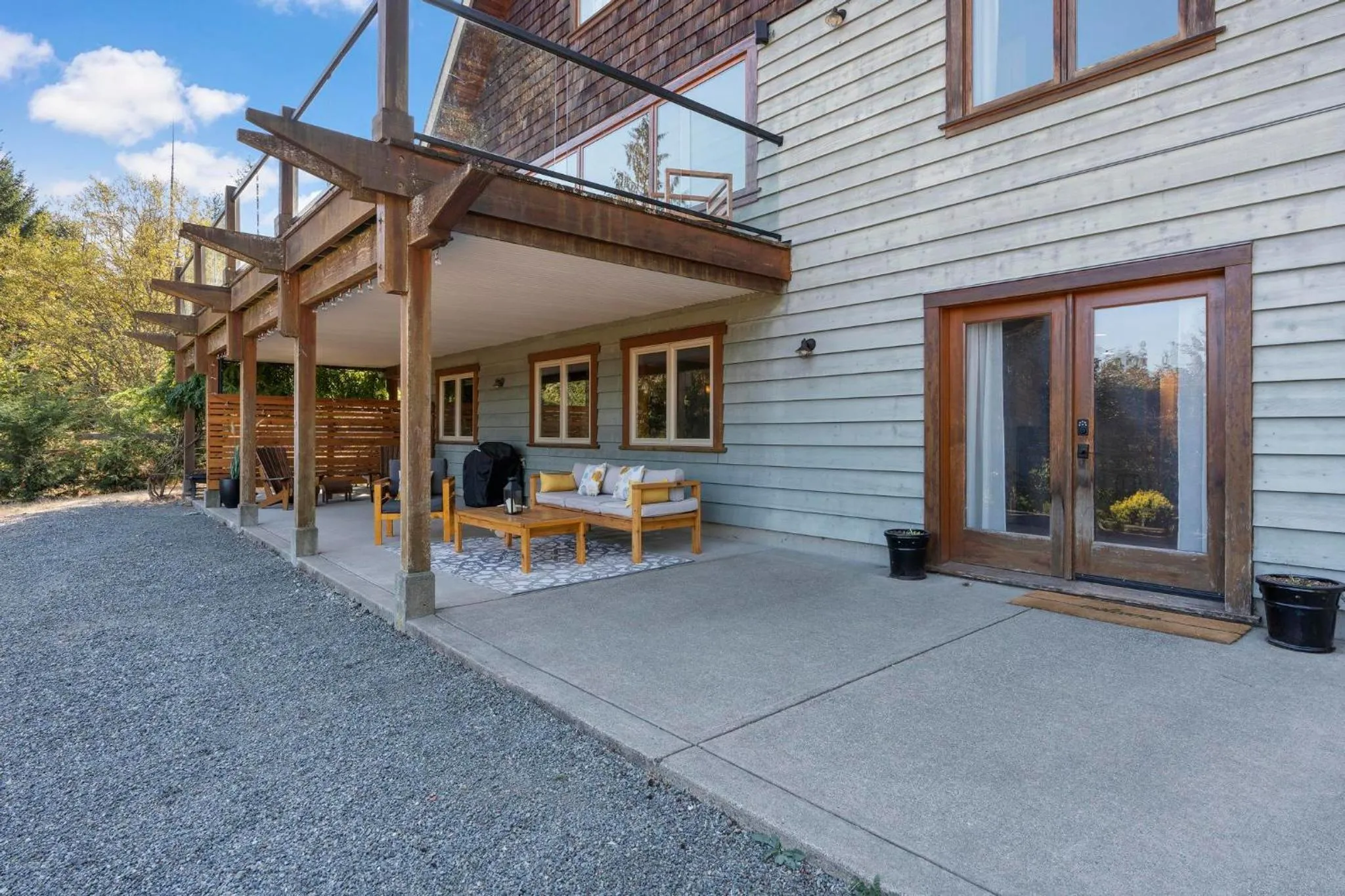 Patio in Shawnigan Hills Guest Suite