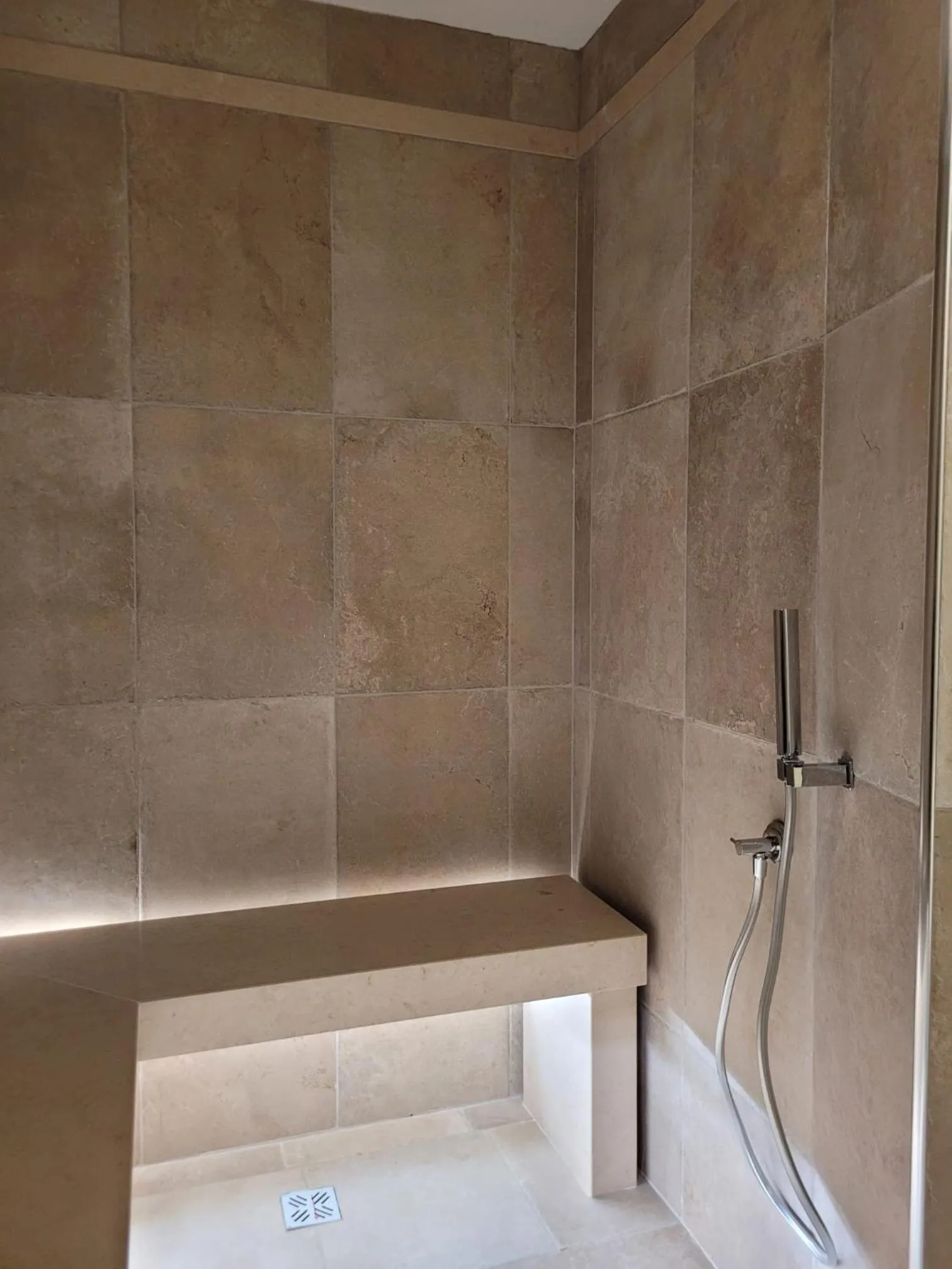 Shower in Tenuta Masseria & Spa Chicco Rizzo