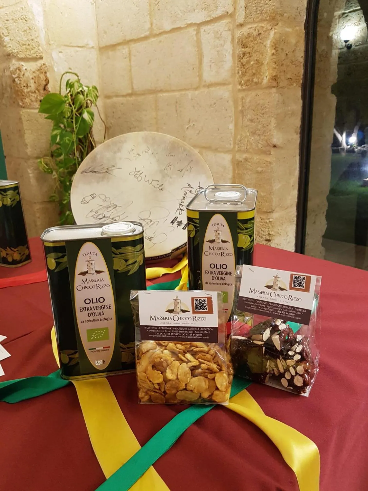 Food and drinks in Tenuta Masseria & Spa Chicco Rizzo