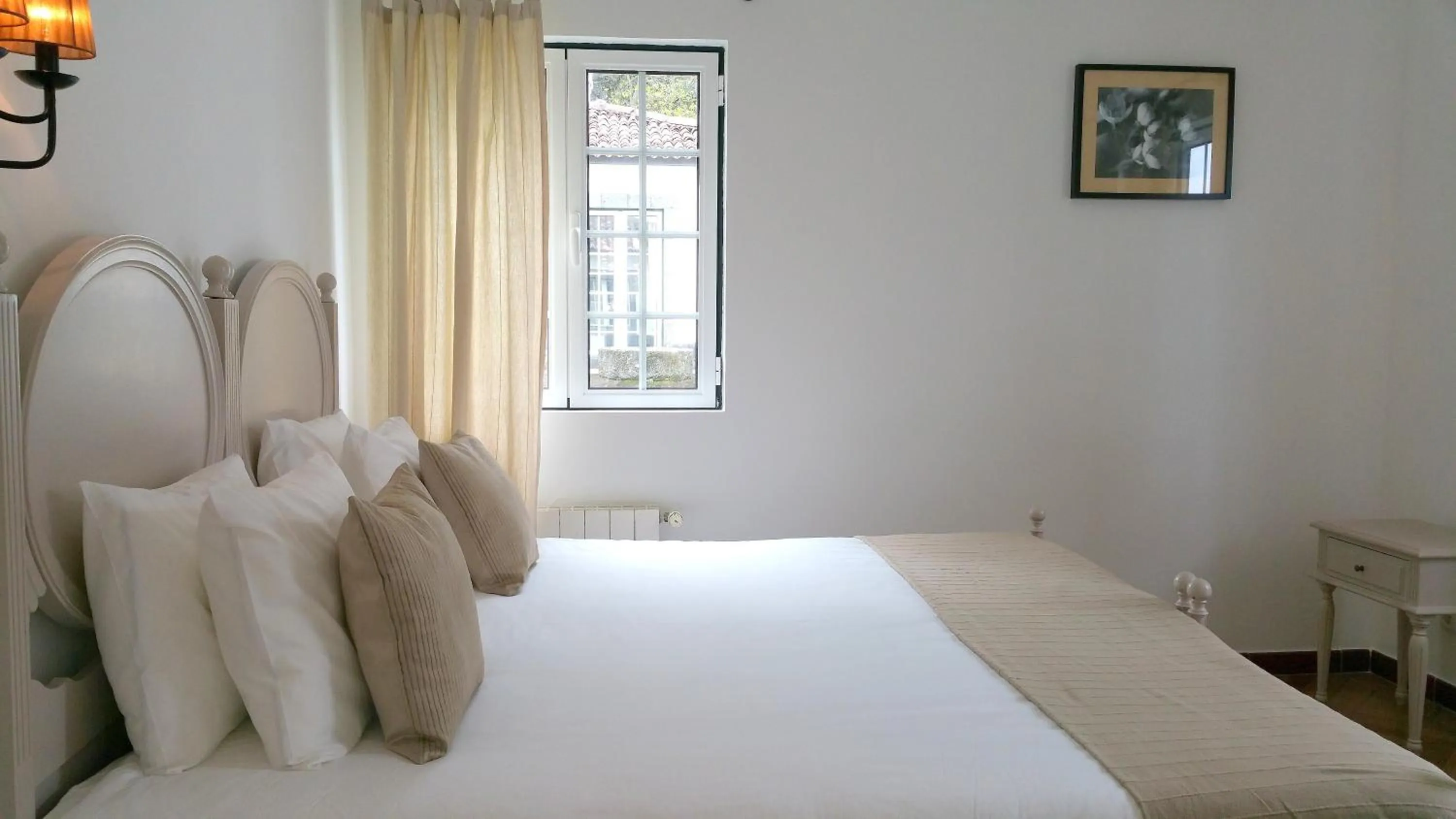 Day, Bed in Solar Do Conde Garden Hotel