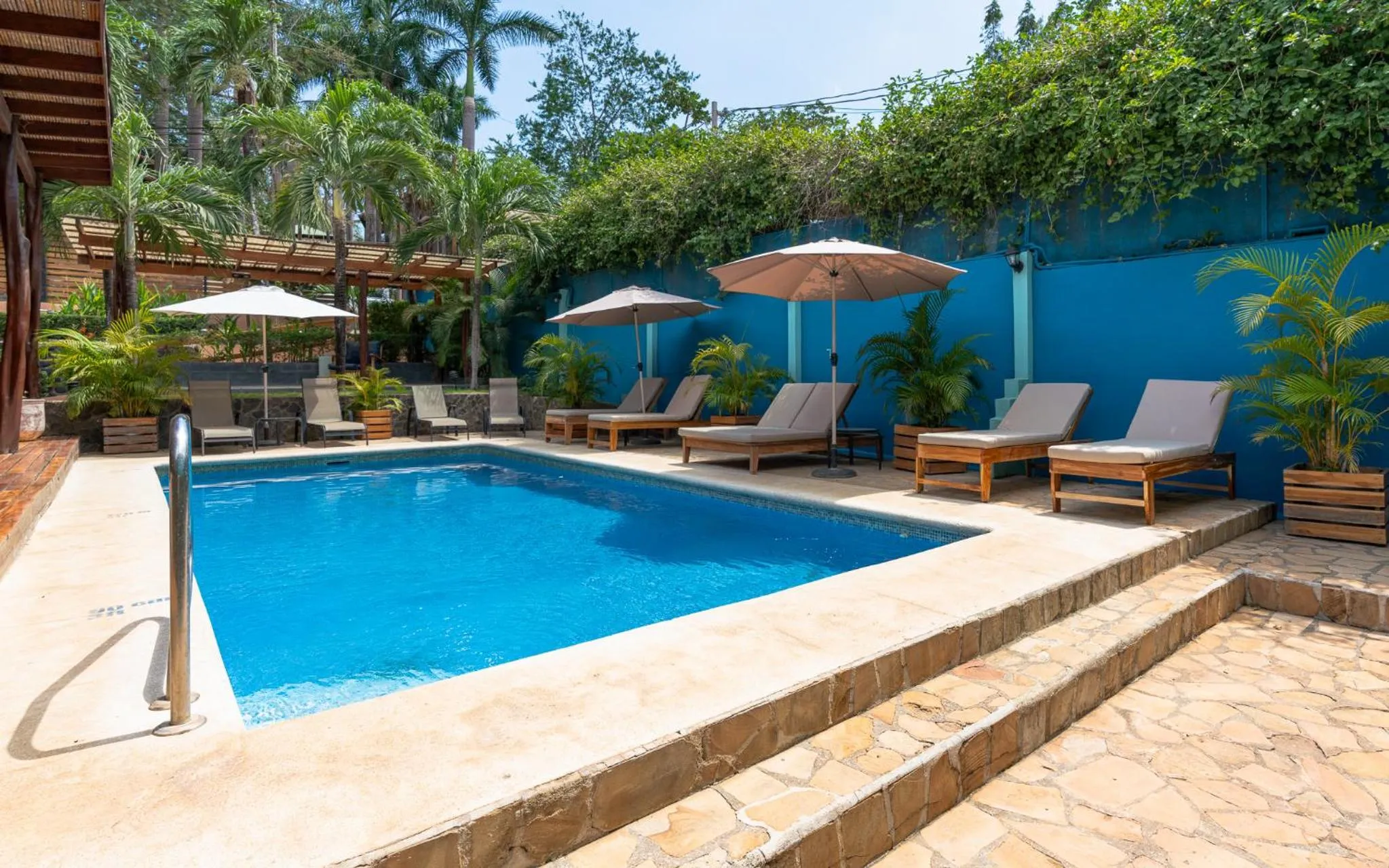 Pool view in Hotel Arco Iris