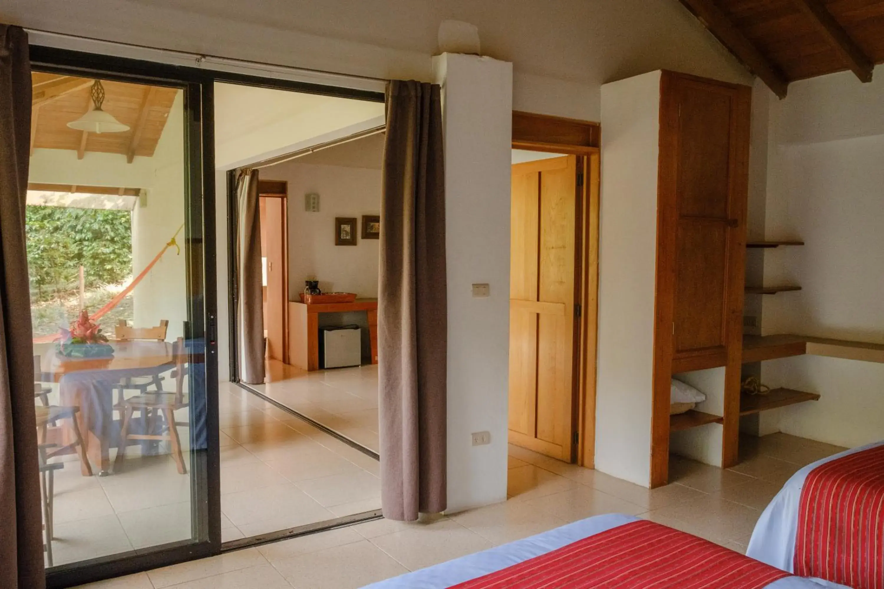Deluxe Queen Suite - single occupancy in Argovia Ecolodge Deluxe Queen Suite - single occupancy in Argovia Ecolodge