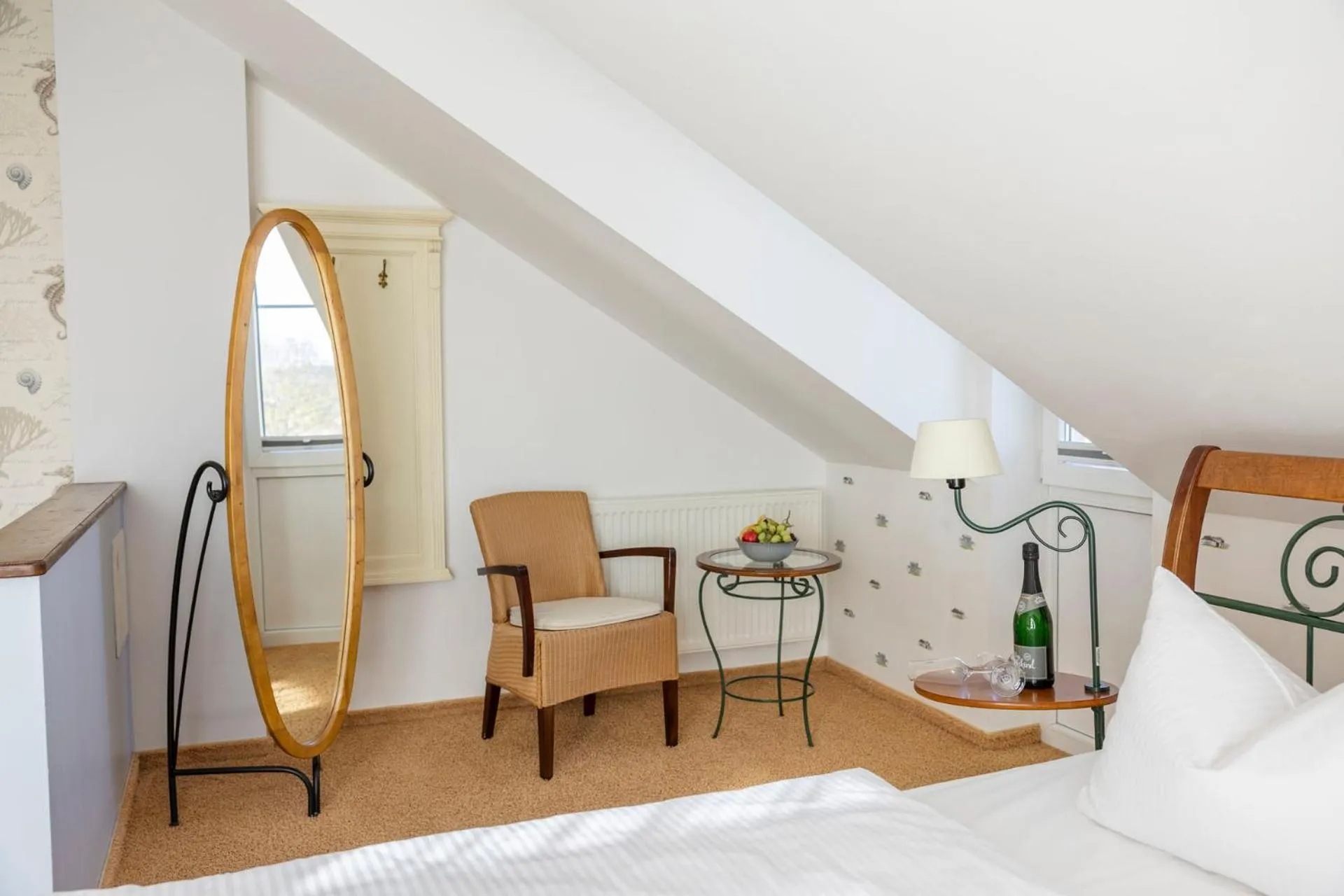 Photo of the whole room, Bed in Hotel Nautilus