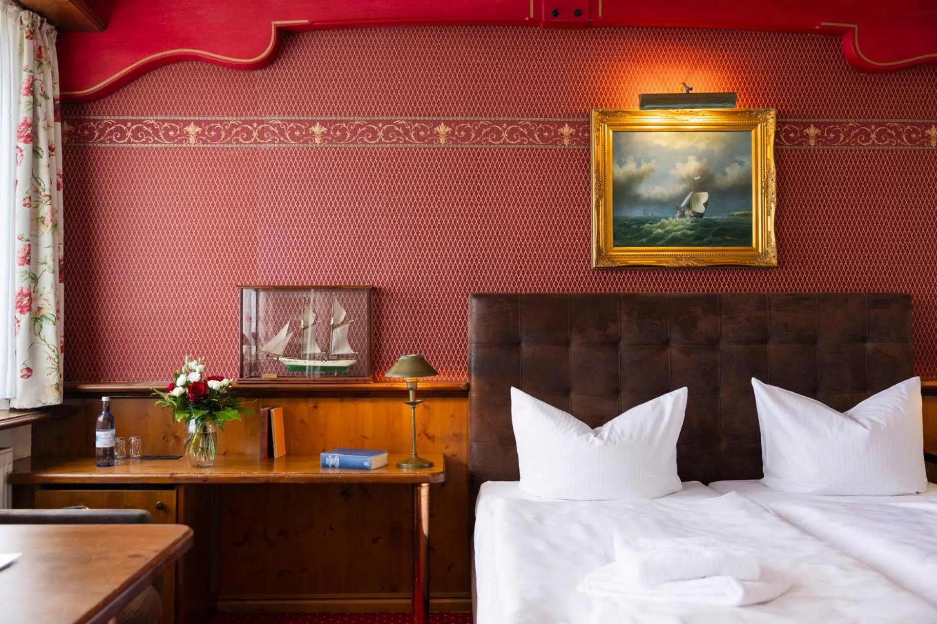 Bed in Hotel Nautilus