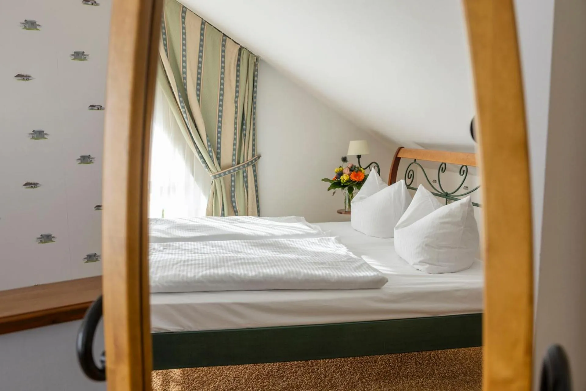 Photo of the whole room, Bed in Hotel Nautilus