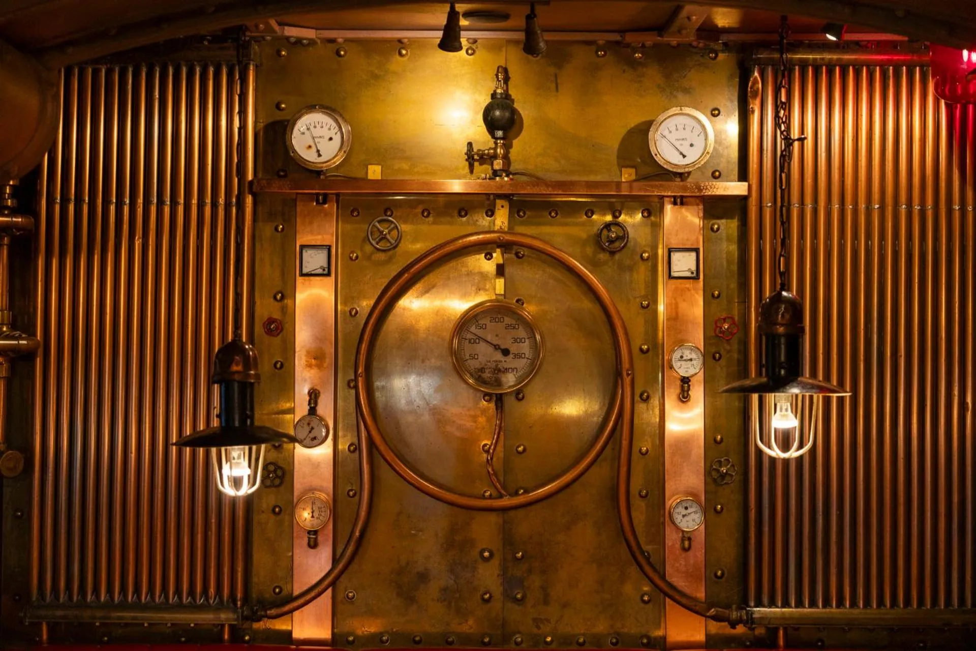 Restaurant/places to eat in Hotel Nautilus