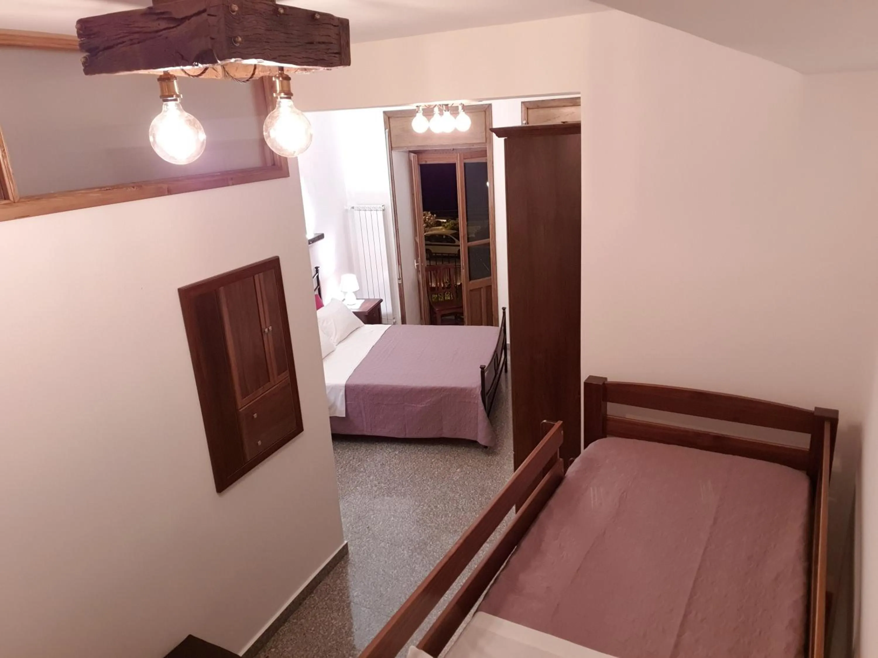 Photo of the whole room, Bed in Il Covo dei Re