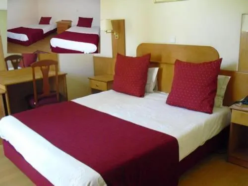 Bedroom, Bed in Hotel Solneve