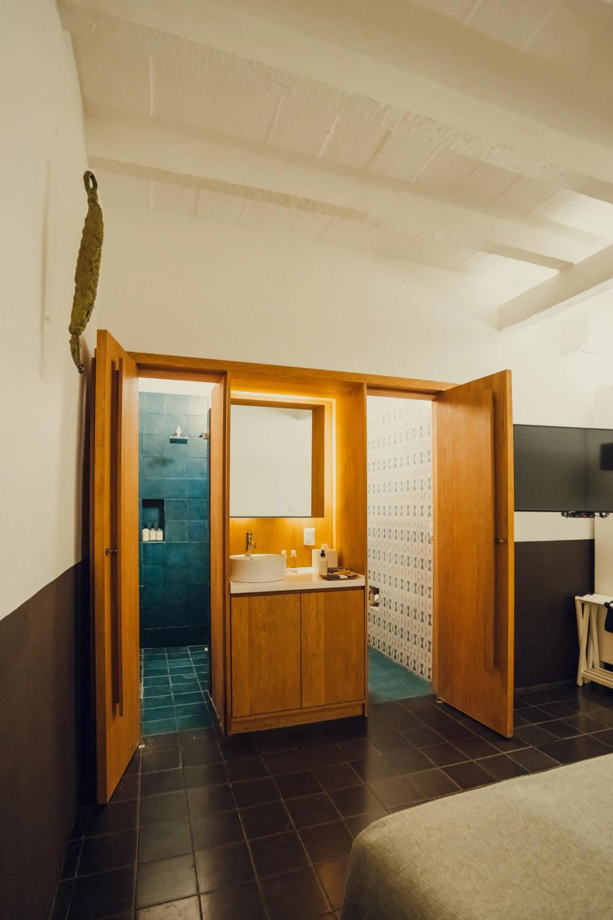 Bathroom, Bed in Hotel Azul de Oaxaca