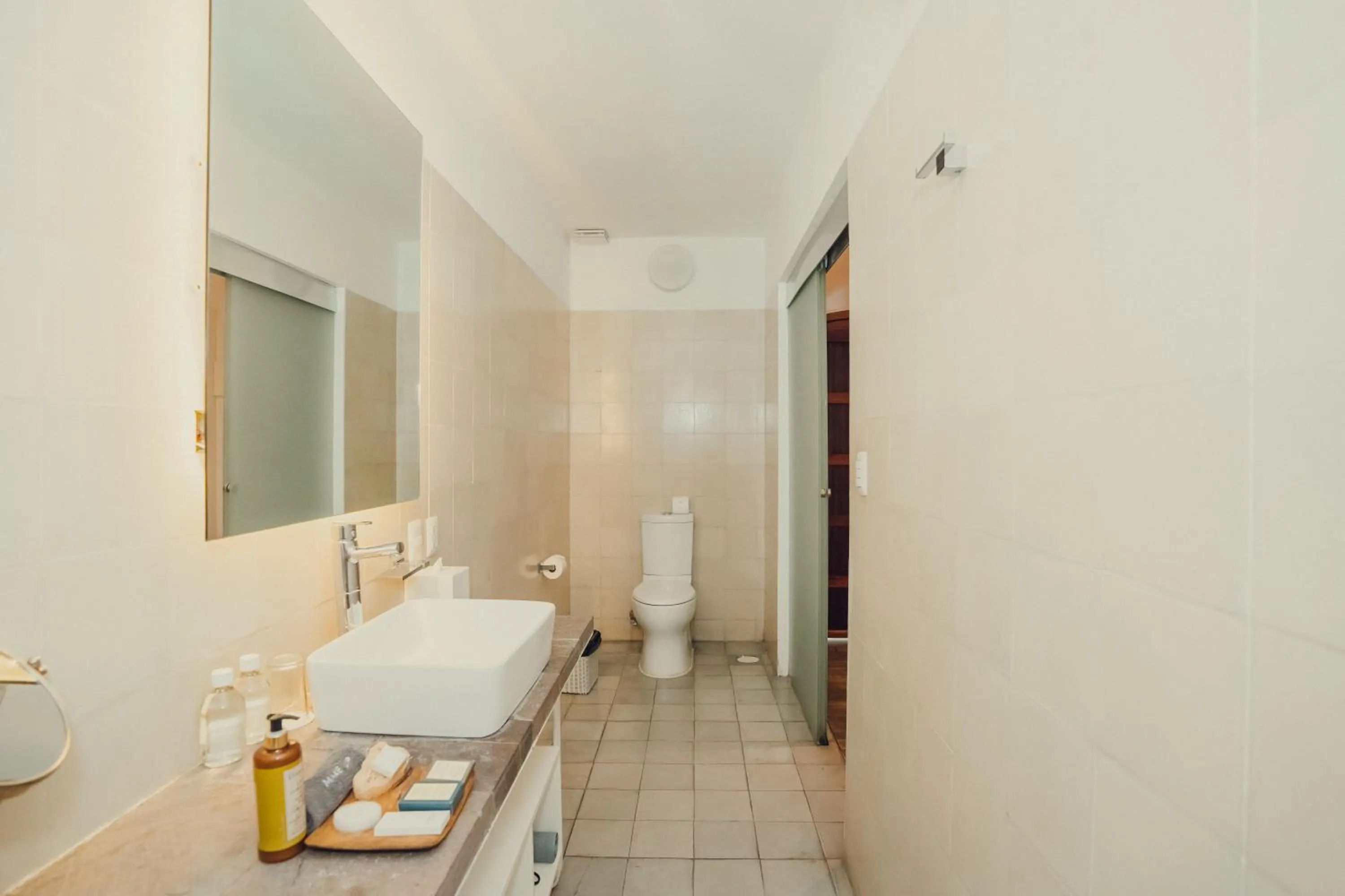 Toilet in Hotel Azul de Oaxaca