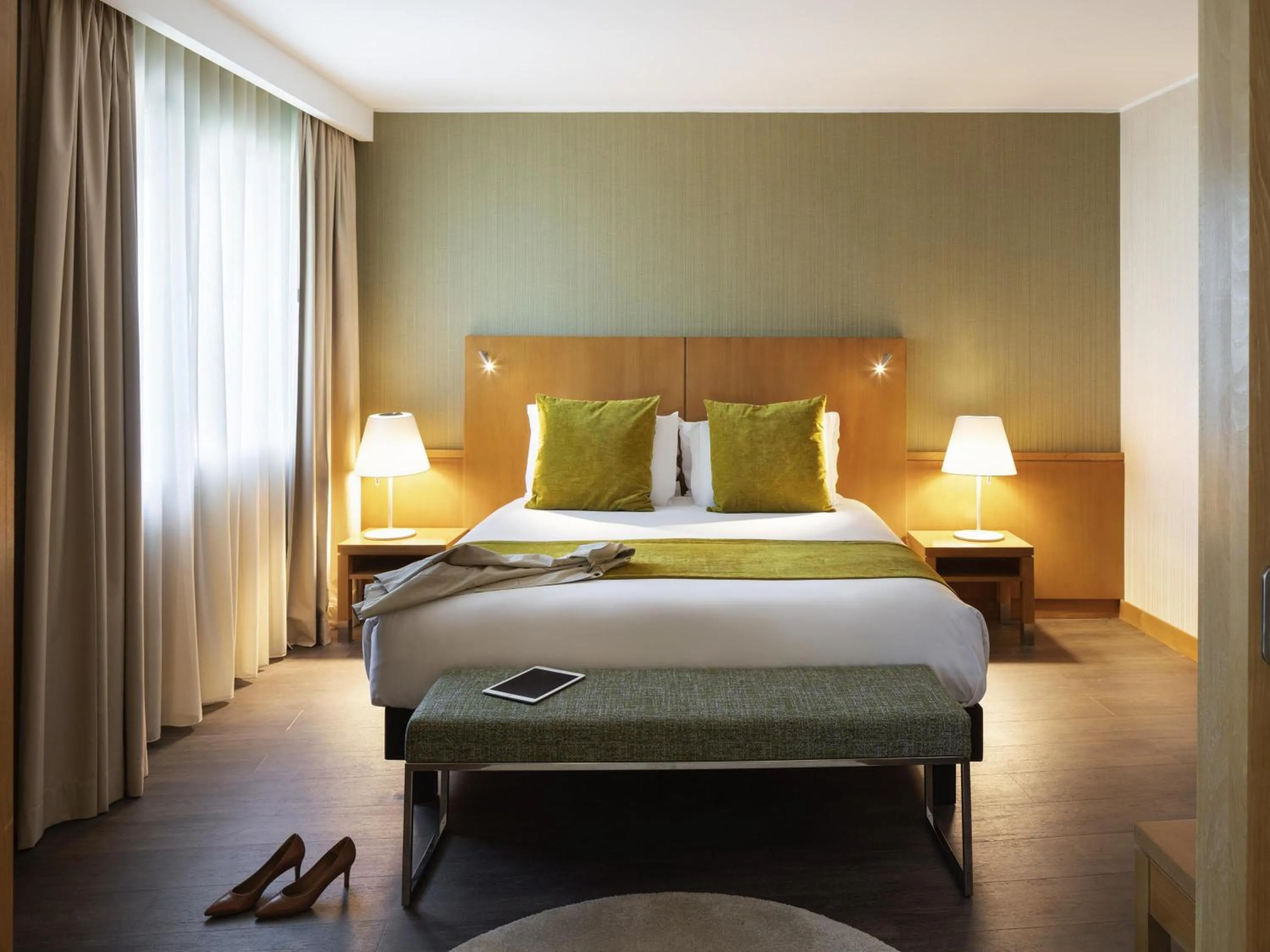 Bedroom, Bed in Hotel Mercure Porto Gaia