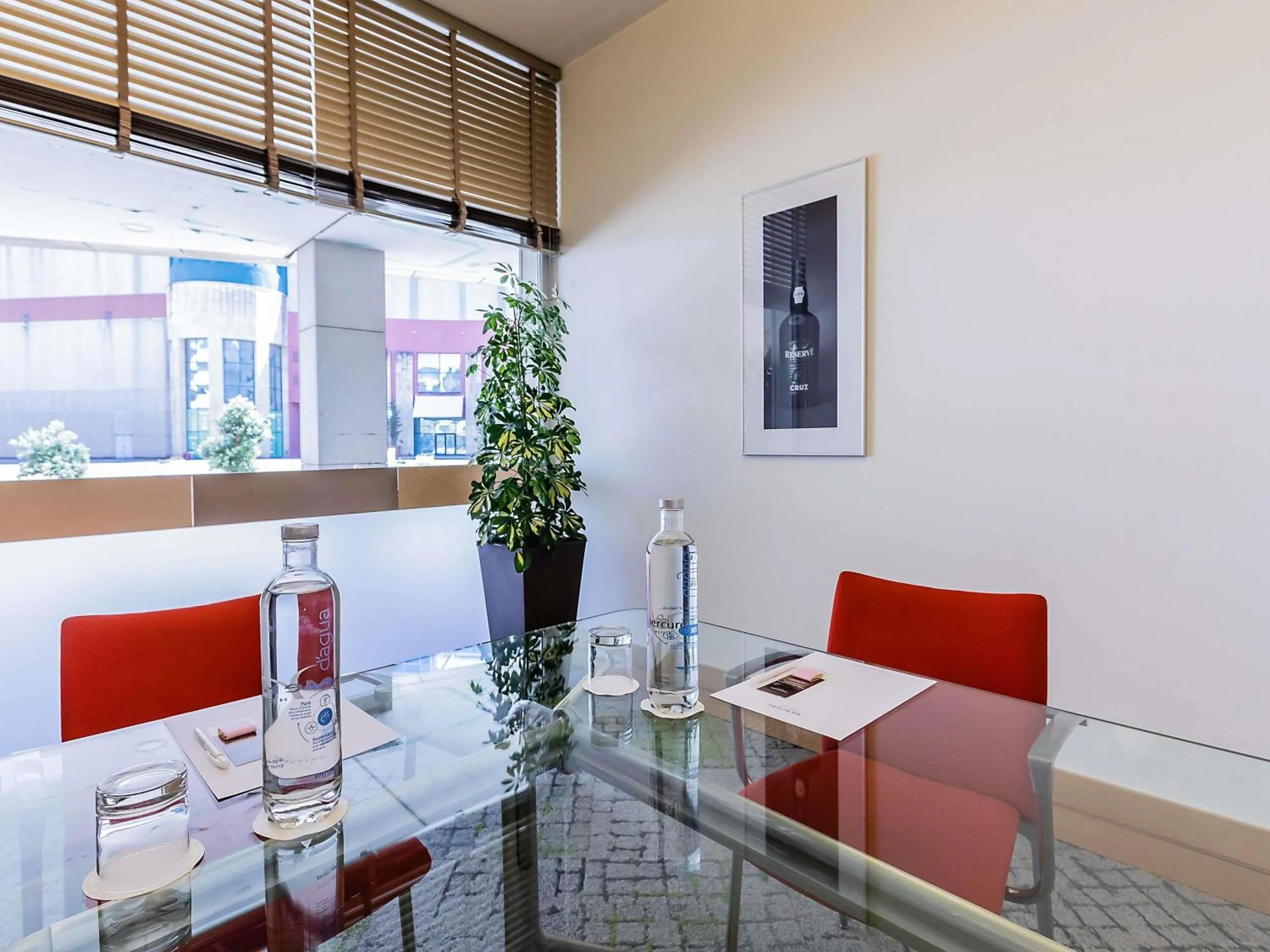 Meeting/conference room in Hotel Mercure Porto Gaia