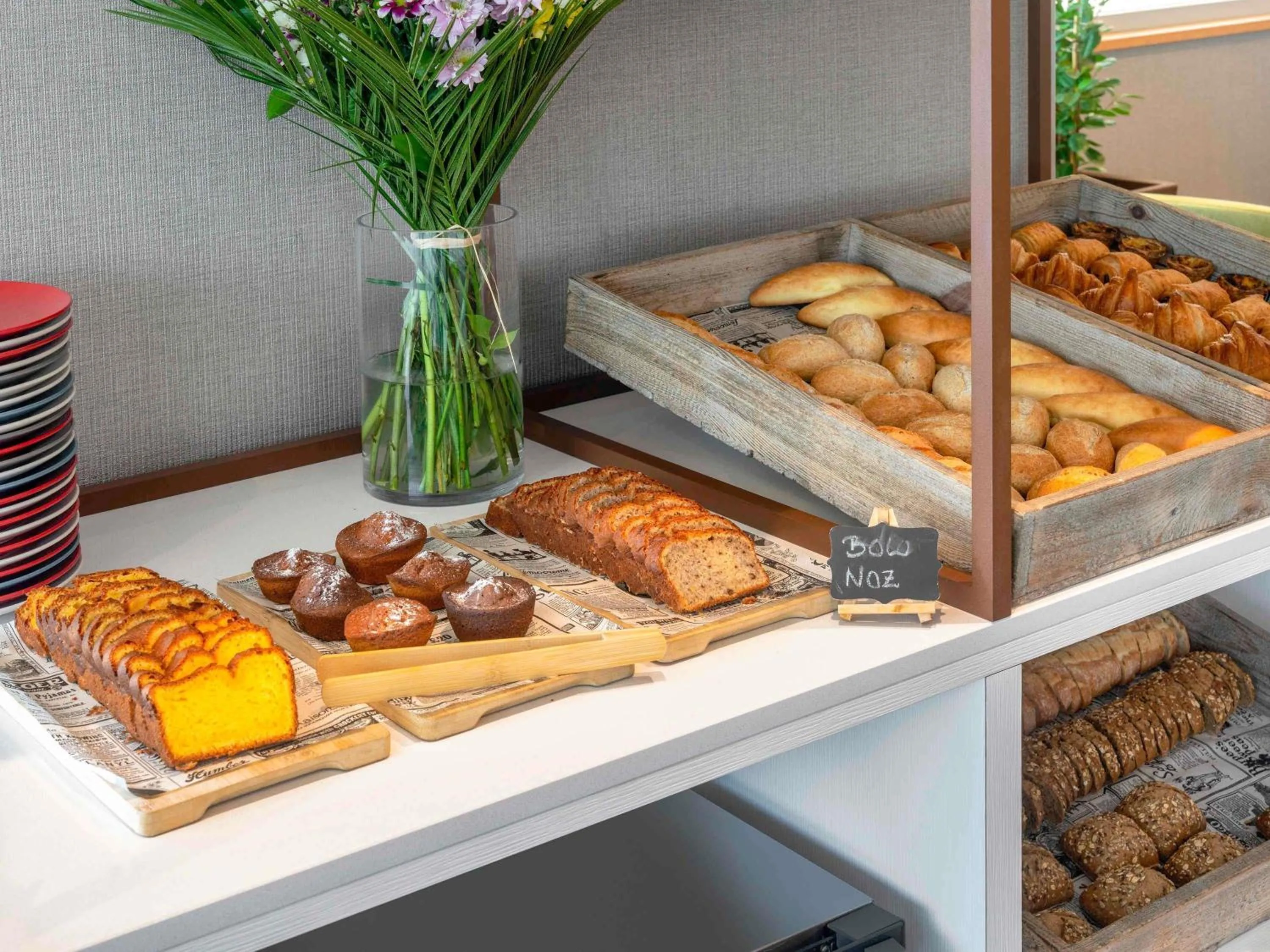 Property building in Hotel Mercure Porto Gaia