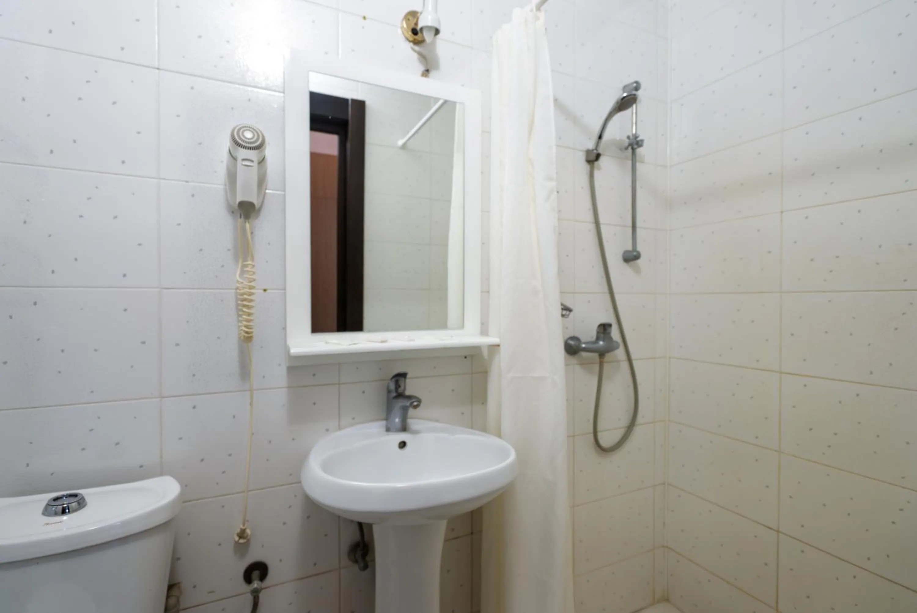 Shower in Hotel Verhovina