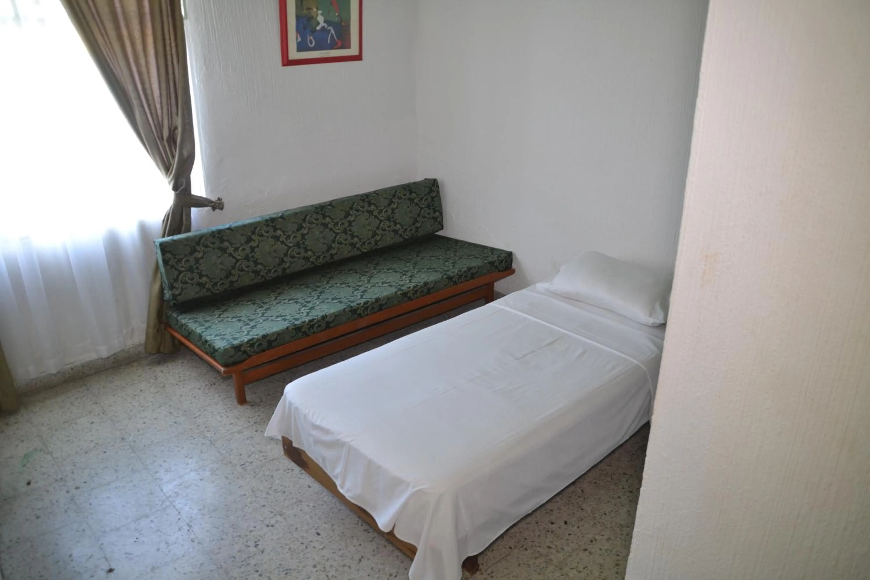 Bedroom, Bed in Hotel Albatros