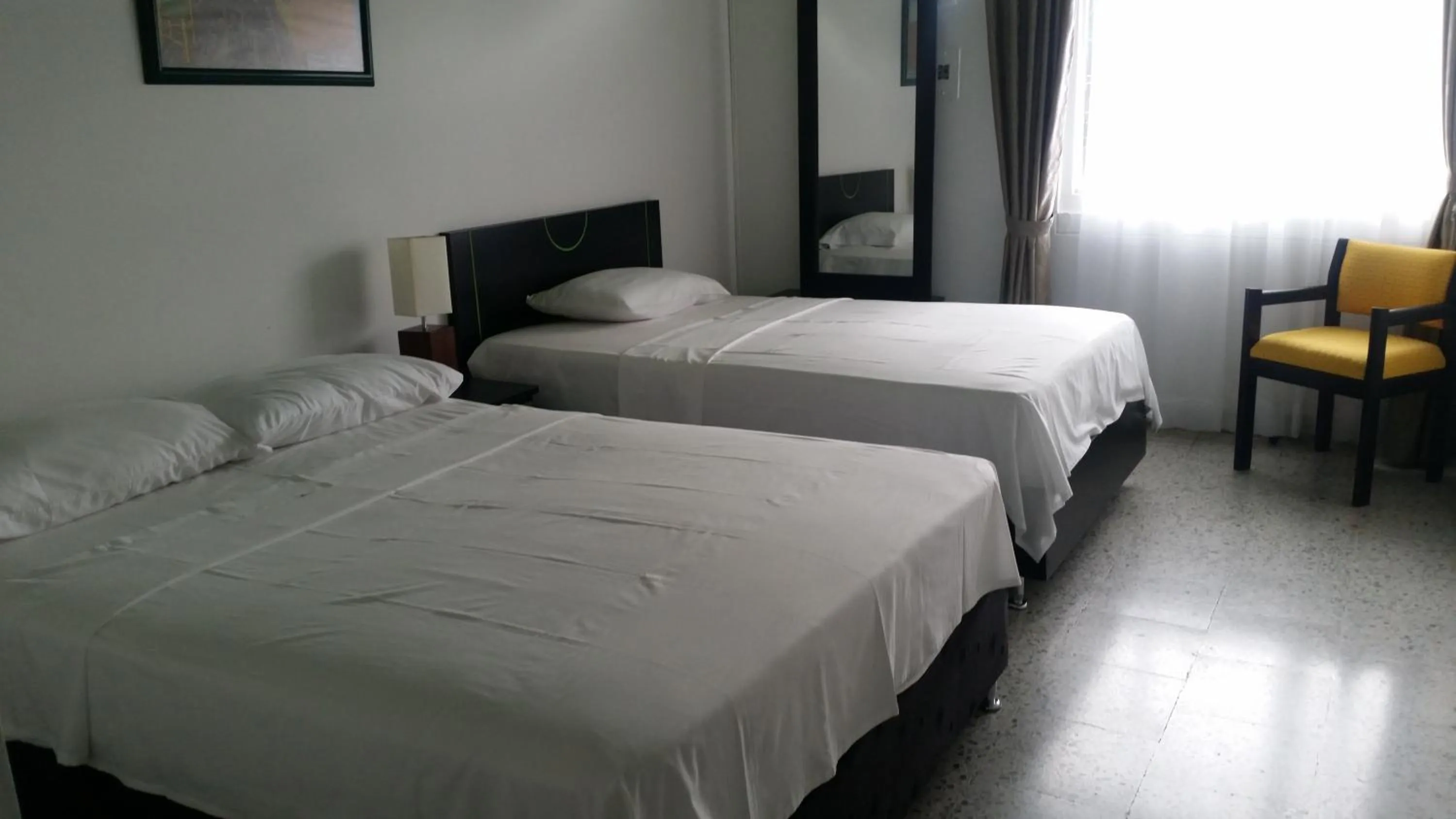 Photo of the whole room, Bed in Hotel Albatros