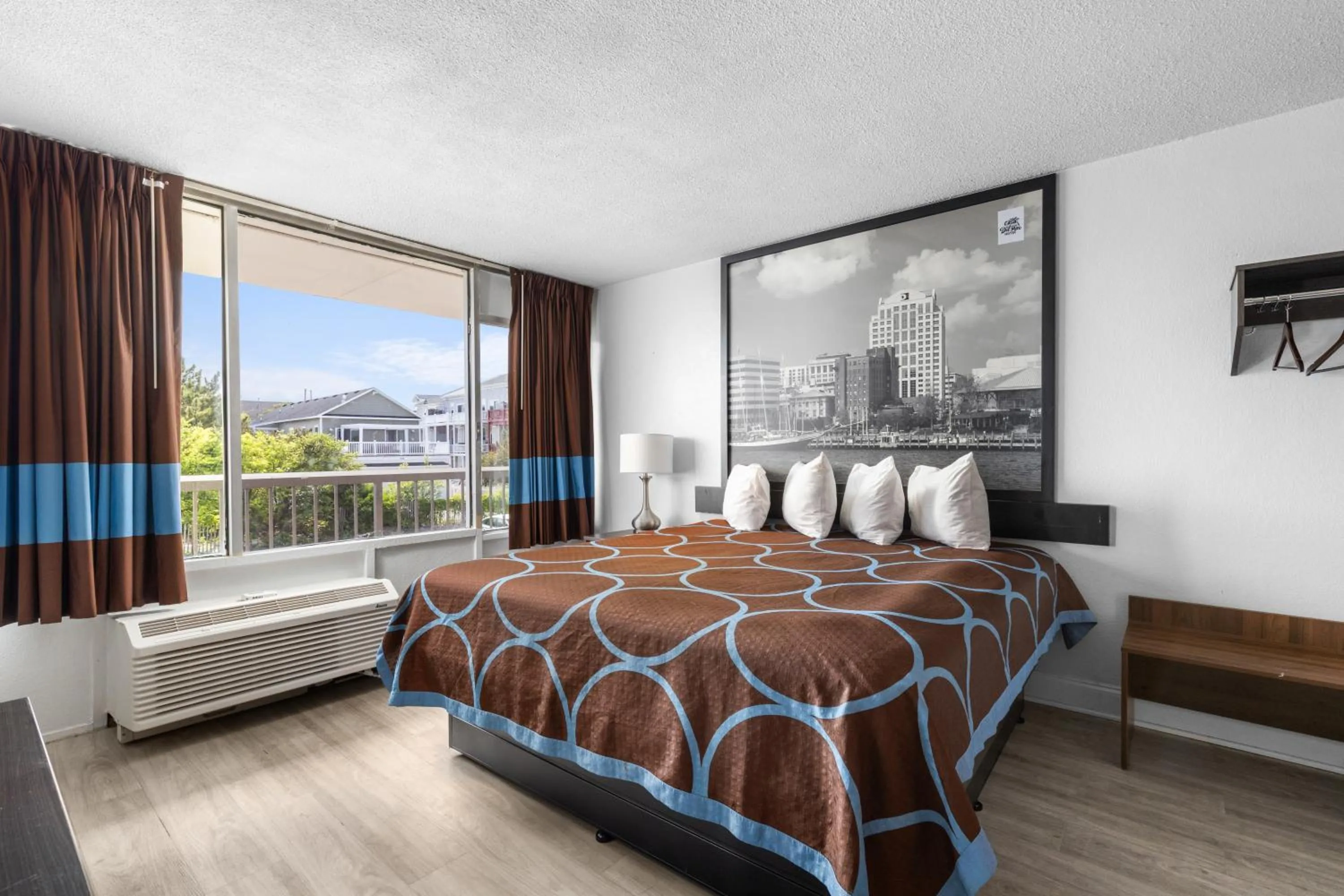 Bed in Casa Del Mar Hotel