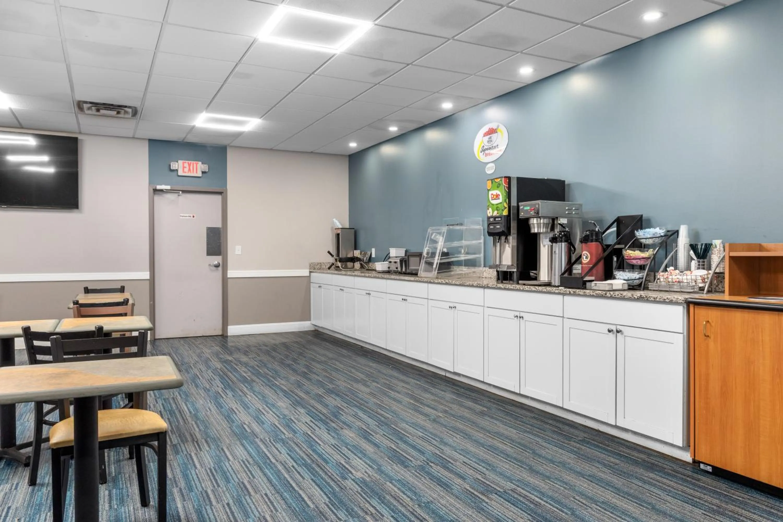 Breakfast in Casa Del Mar Hotel