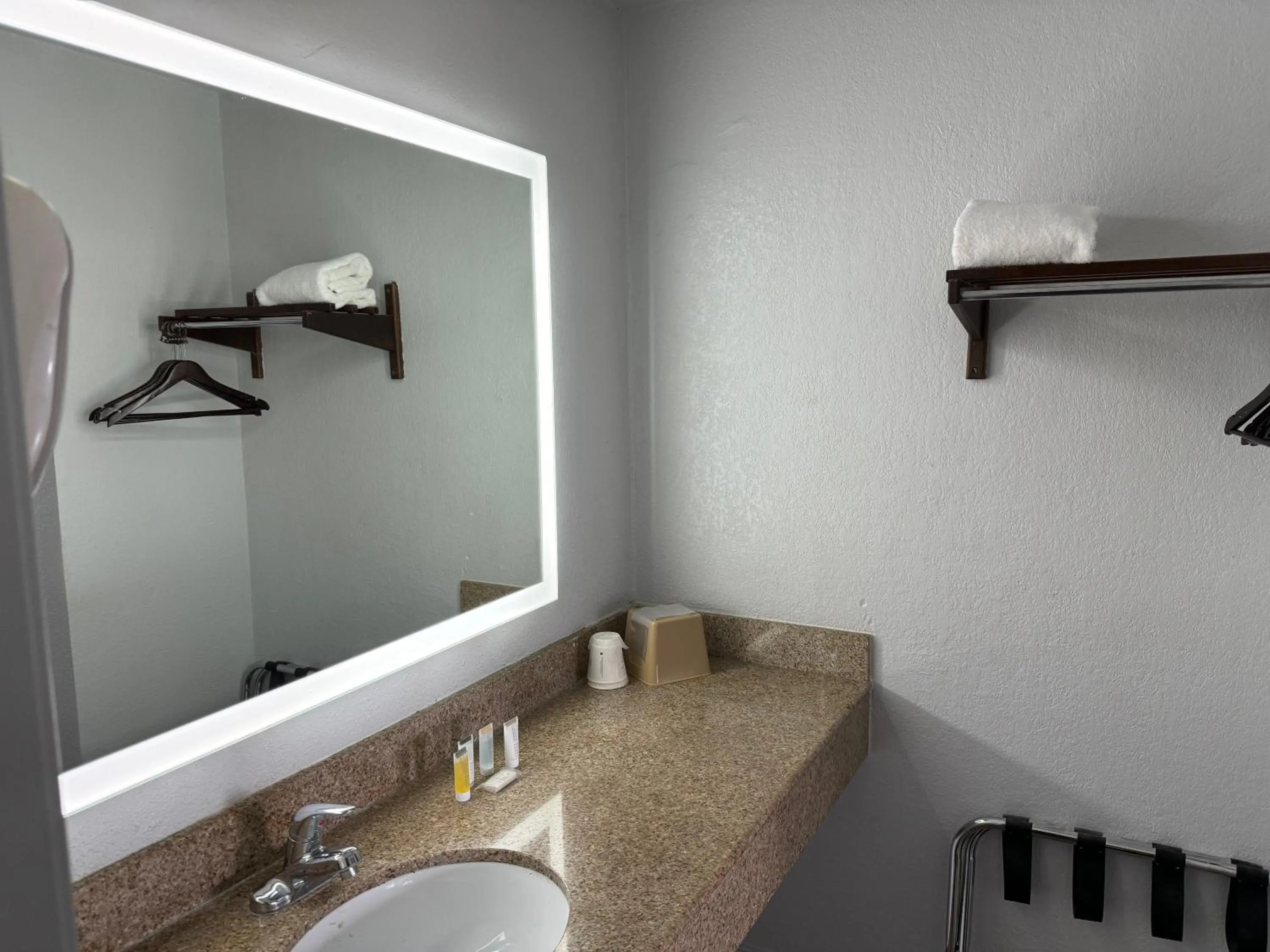 Bathroom in Casa Del Mar Hotel
