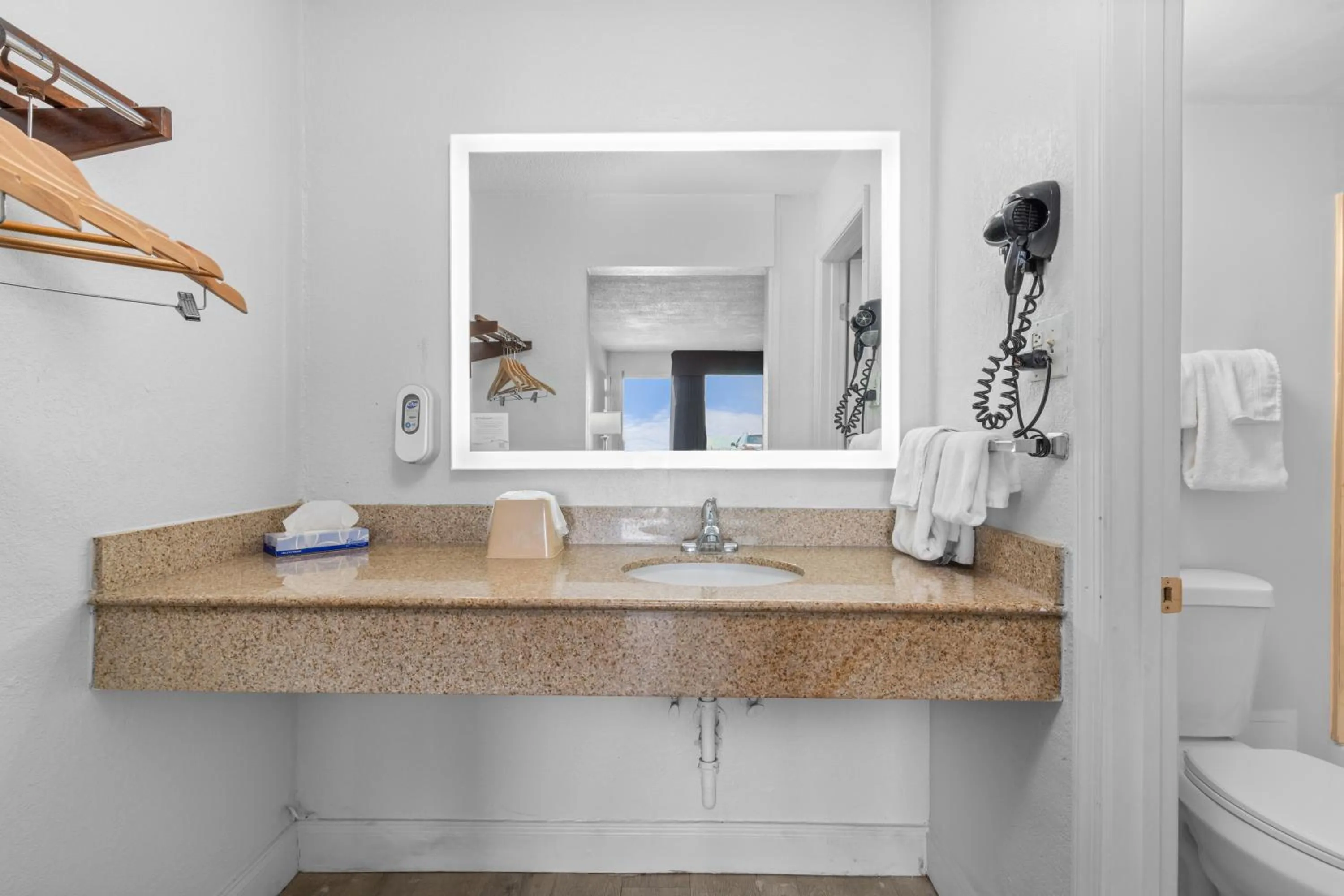 Bathroom in Casa Del Mar Hotel