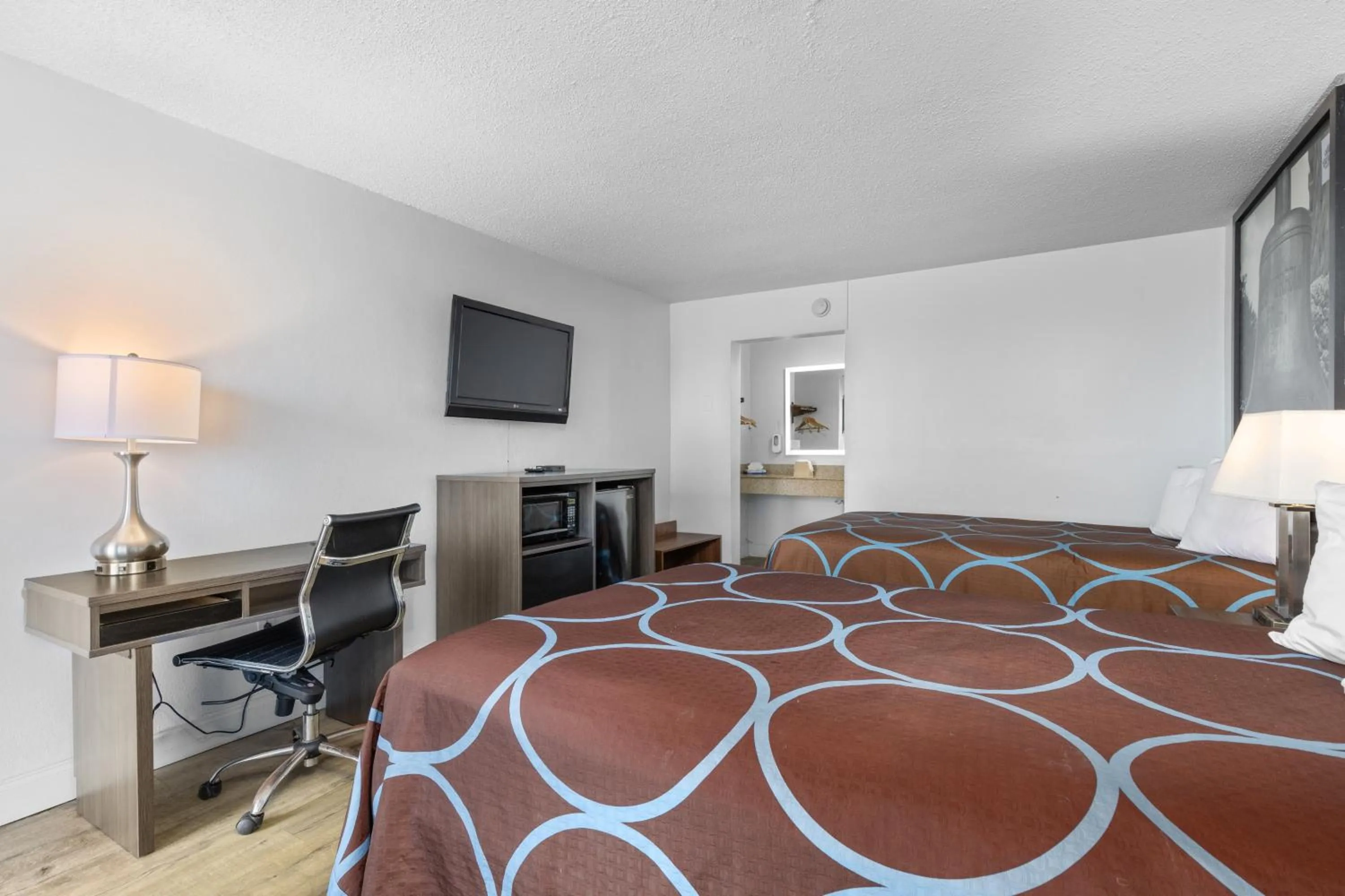 Bed in Casa Del Mar Hotel