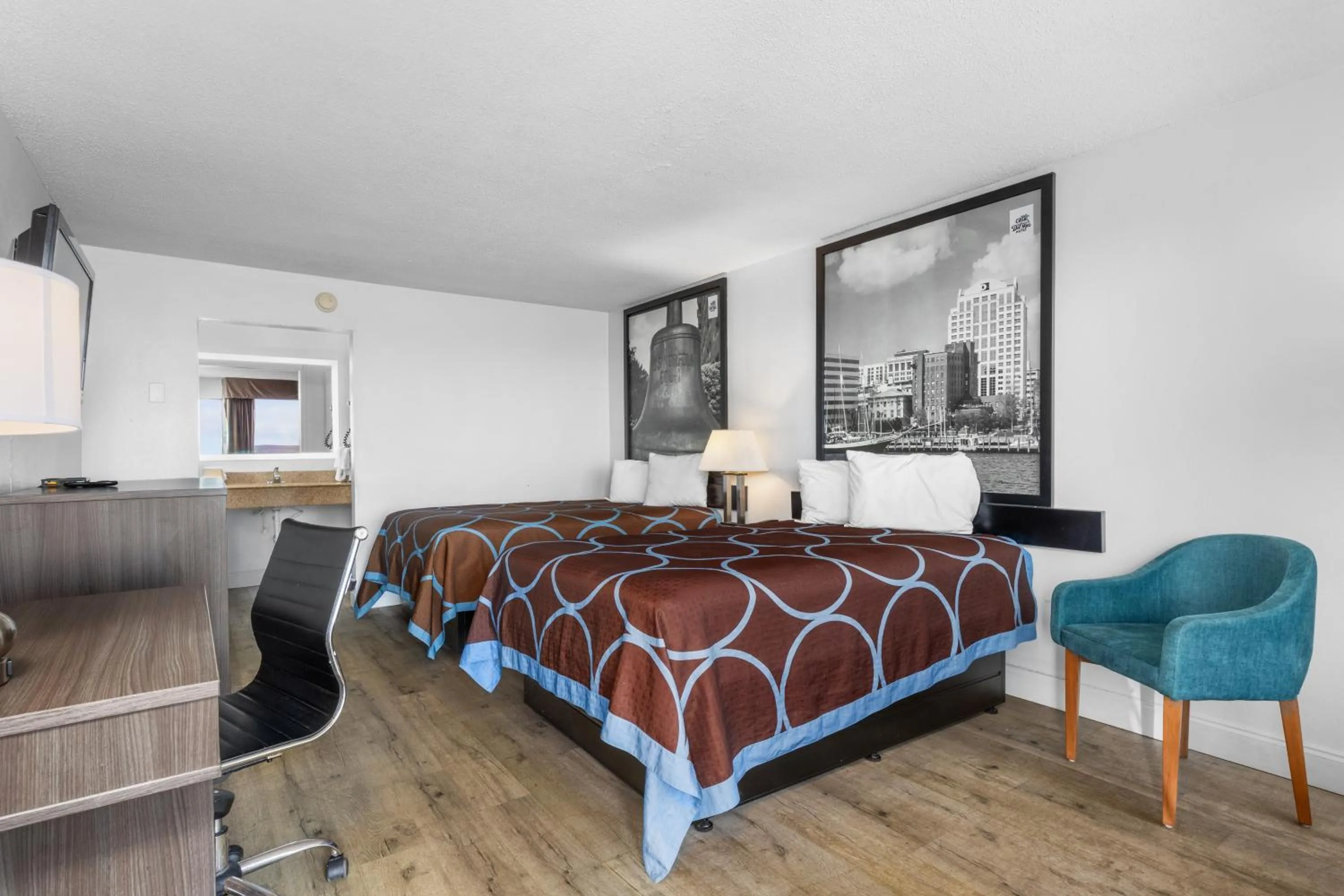 Bed in Casa Del Mar Hotel