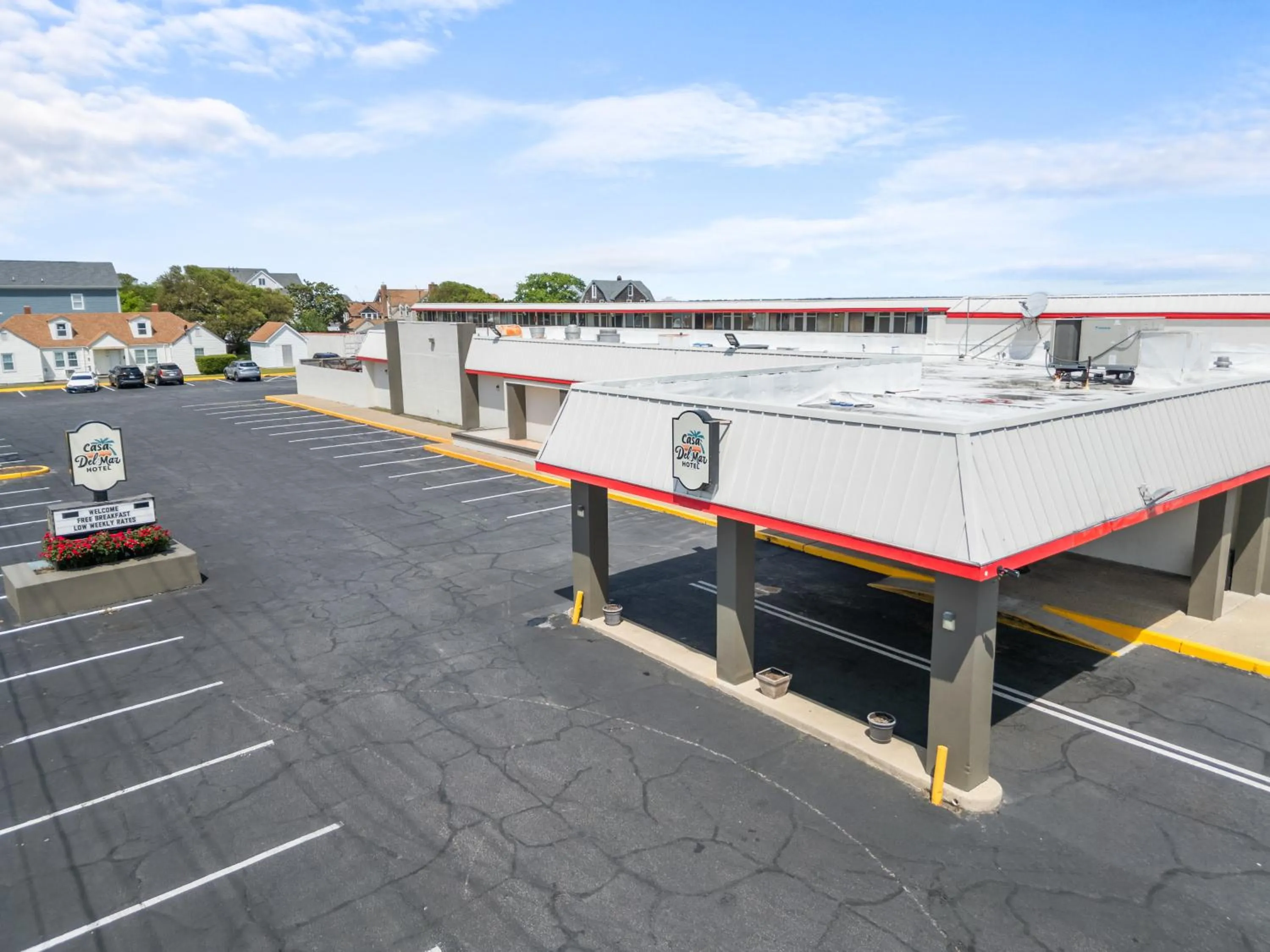 Property building in Casa Del Mar Hotel