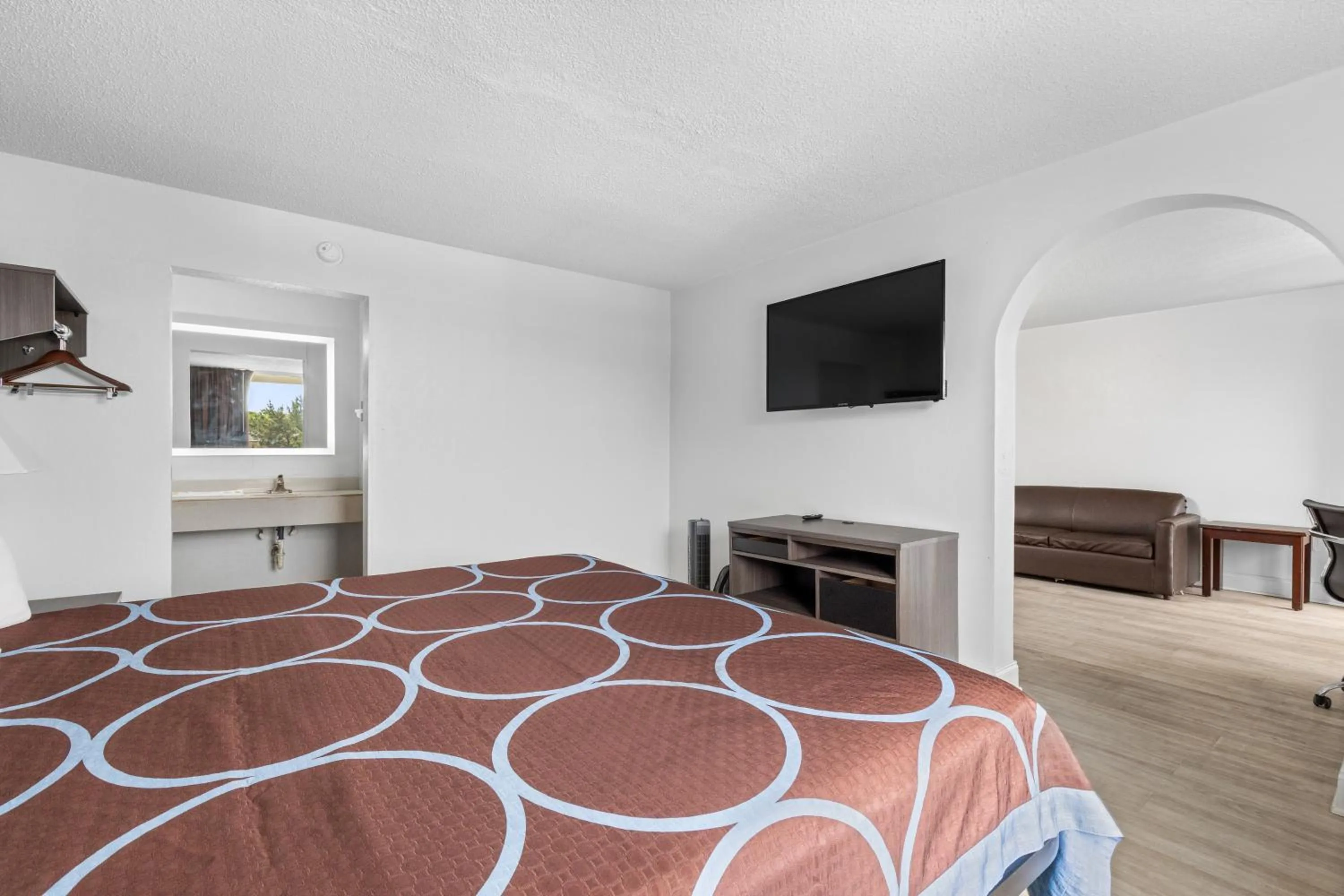 Bed in Casa Del Mar Hotel