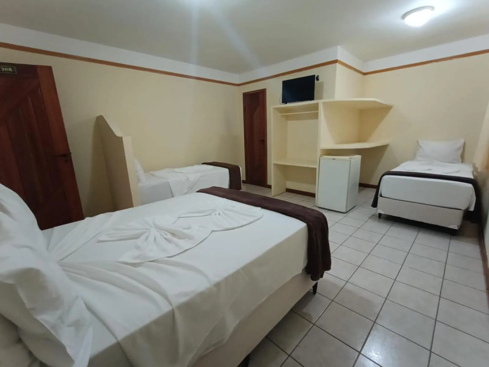 Bed in Coroa Bella Praia Hotel