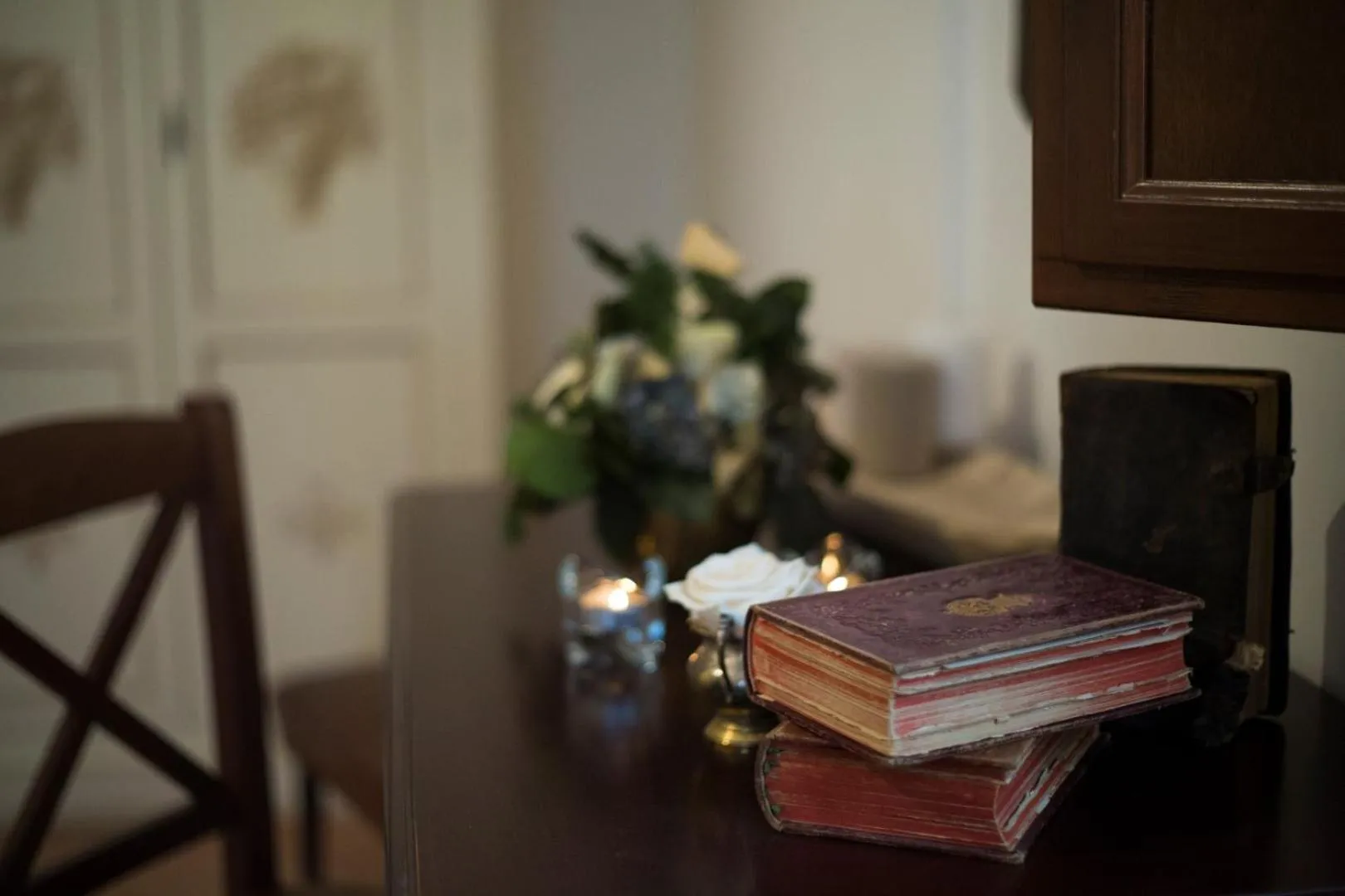 Decorative detail in Convento San Bernardino
