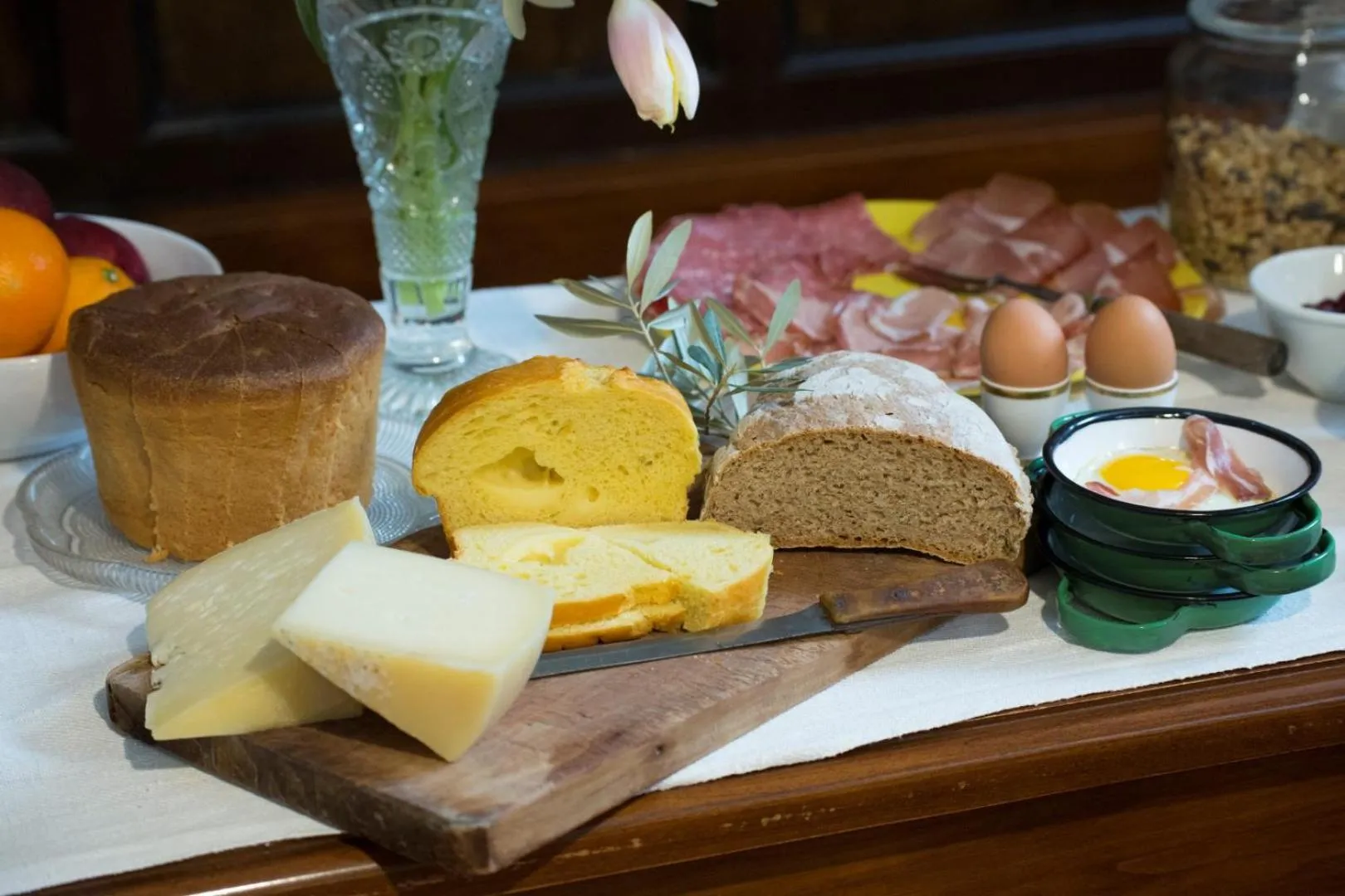 Continental breakfast in Convento San Bernardino