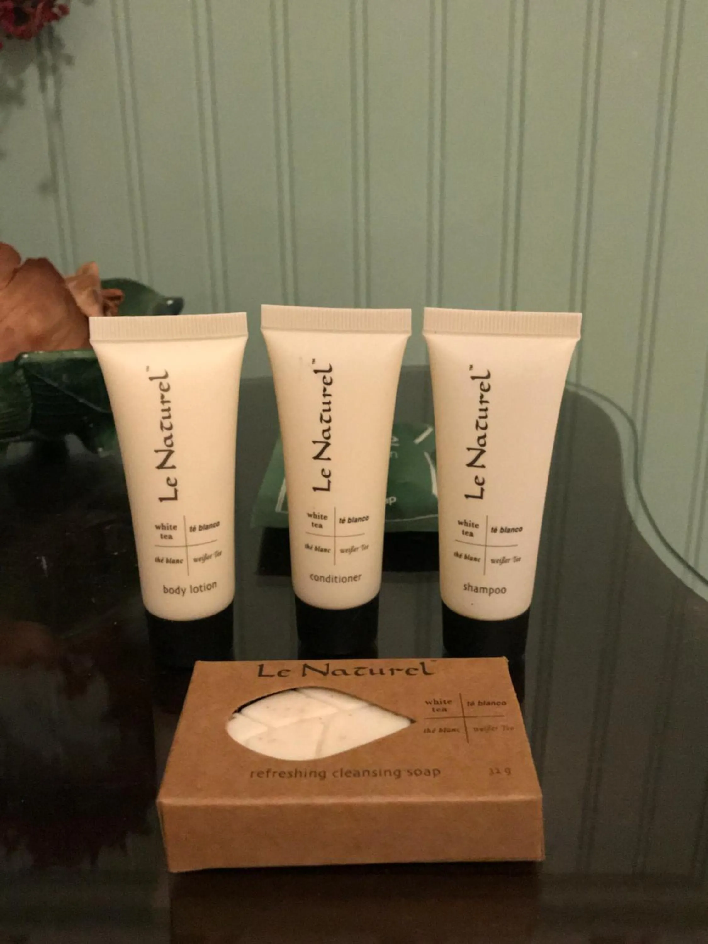 Decorative detail in 1896 House Country Inn - Barnside Inn