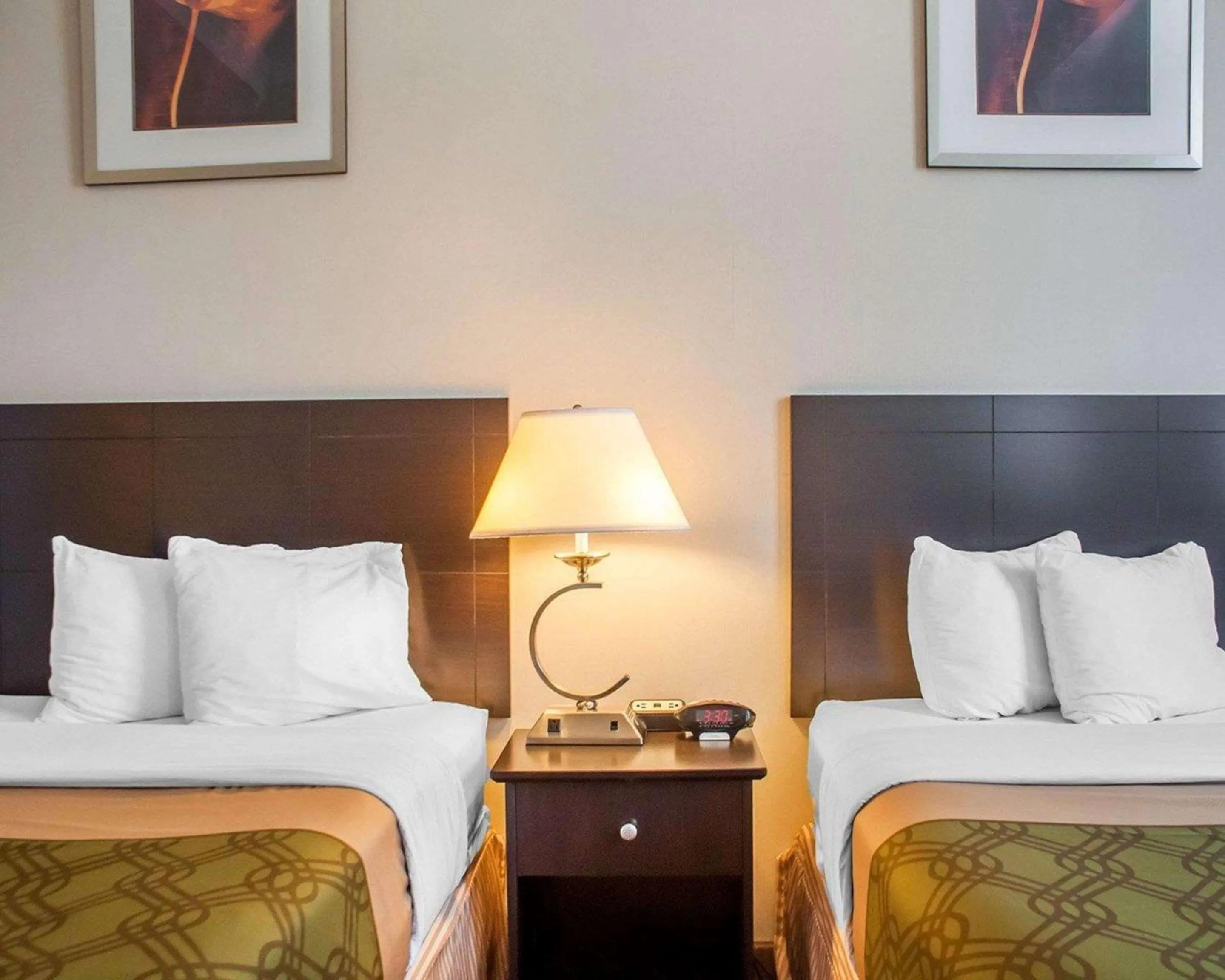 Bedroom in Woodstock Inn and Suites